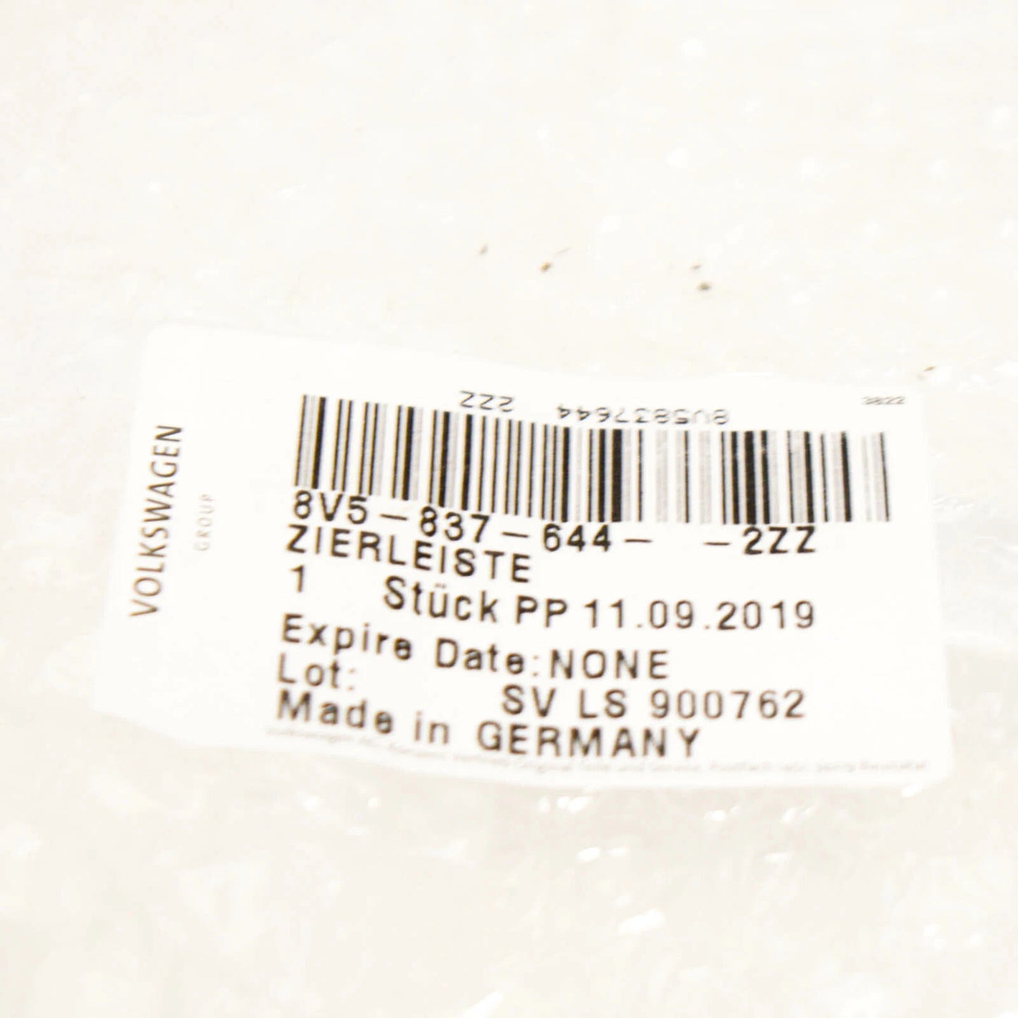 NEW AUDI A3 8V FRONT RIGHT CHROME DOOR REVEAL MOULDING 8V58376442ZZ