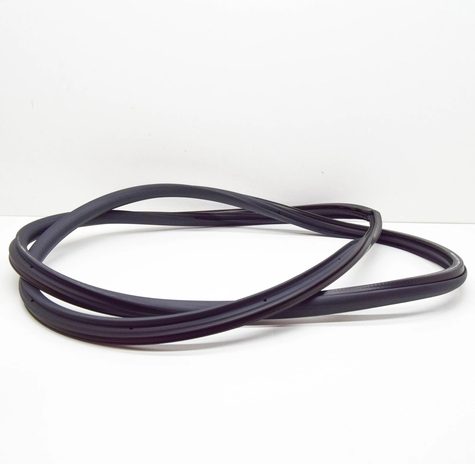 NEW VOLKSWAGEN GOLF 5K MK6 REAR DOOR INNER RUBBER SEAL 5K6867913C9B9 ORIGINAL