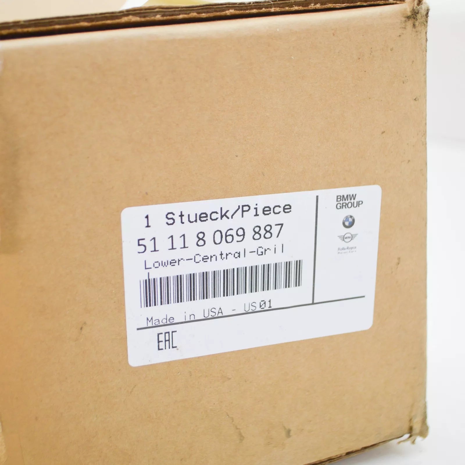 NEW BMW X7 G07 FRONT BUMPER LOWER GRILL 8069887 51118069887 ORIGINAL