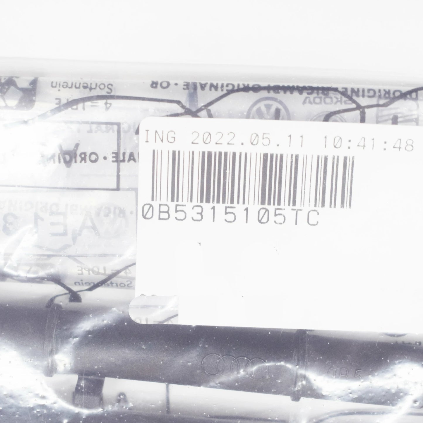 NEW AUDI A4 B8 OIL PIPE 0B5315105TC ORIGINAL