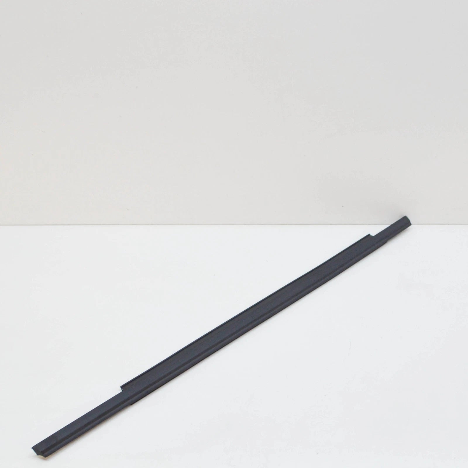 NEW AUDI A4 B8 REAR LEFT WINDOW TRIM 8K0839477F