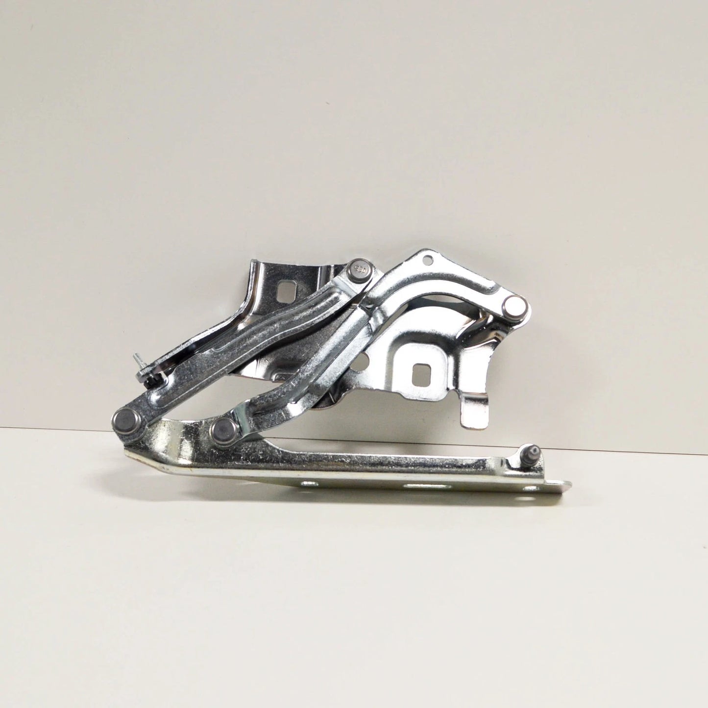 NEW AUDI A5 S5 8W6 FRONT BONNET HOOD LEFT HINGE 8W6823301D ORIGINAL