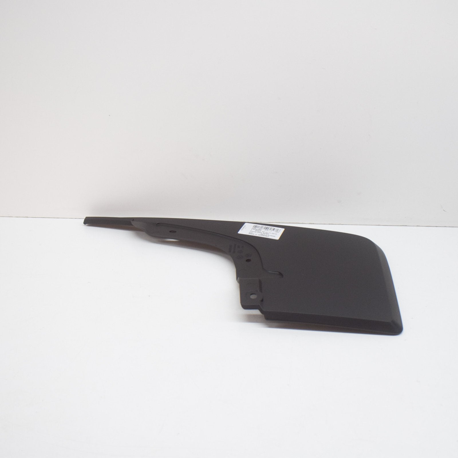 NEW VOLKSWAGEN AMAROK FRONT RIGHT MUD FLAP 2H0821810F9B9 ORIGINAL