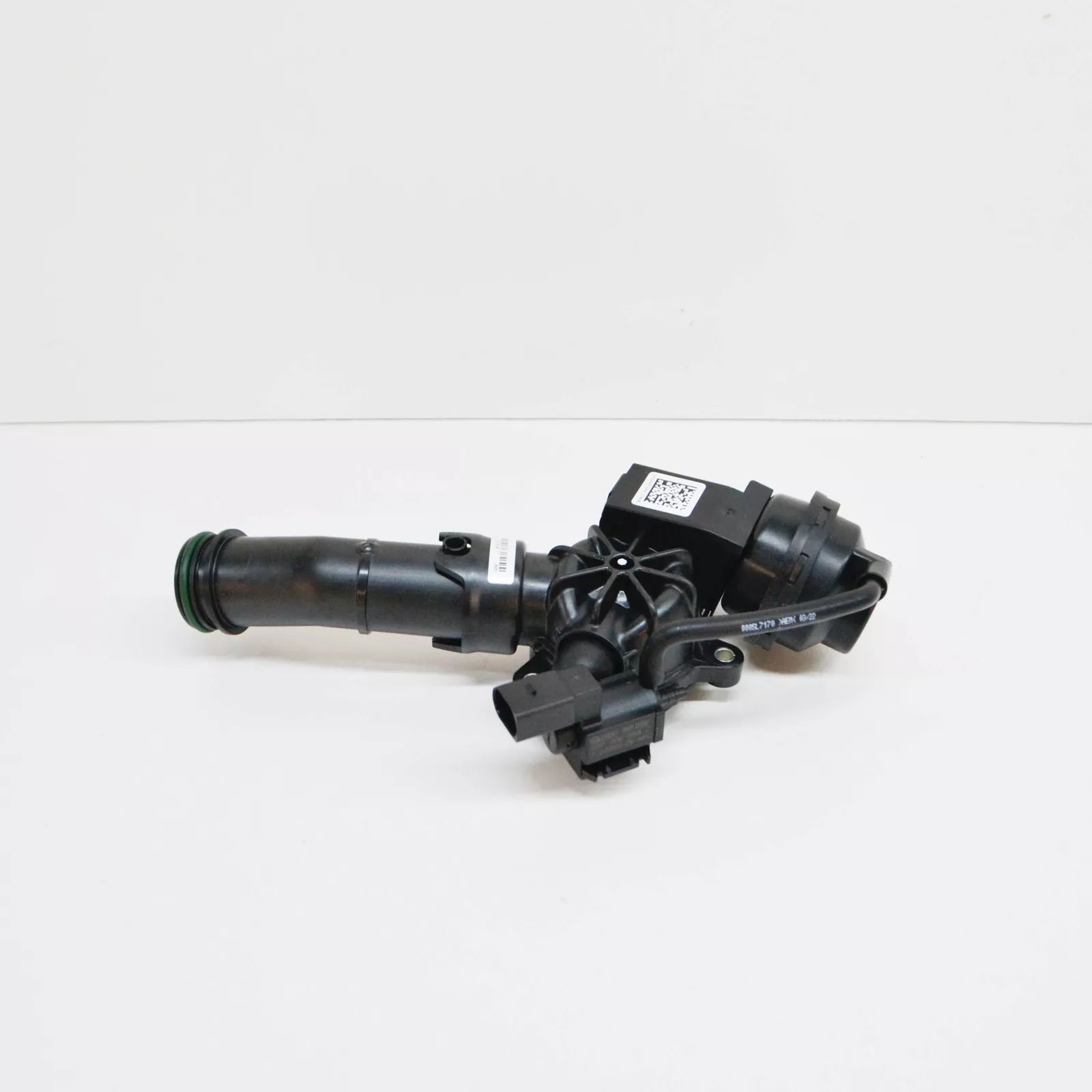 NEW AUDI A7 SPORTBACK 4G FRONT COOLANT SWITCHING VALVE 079121678K ORIGINAL