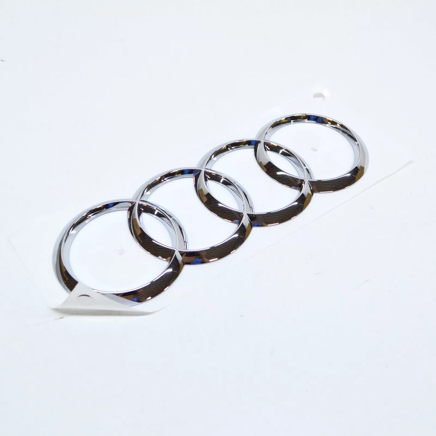 NEW AUDI A3 8V REAR TRUNK EMBLEM BADGE CHROME RINGS 8V4853742 2ZZ