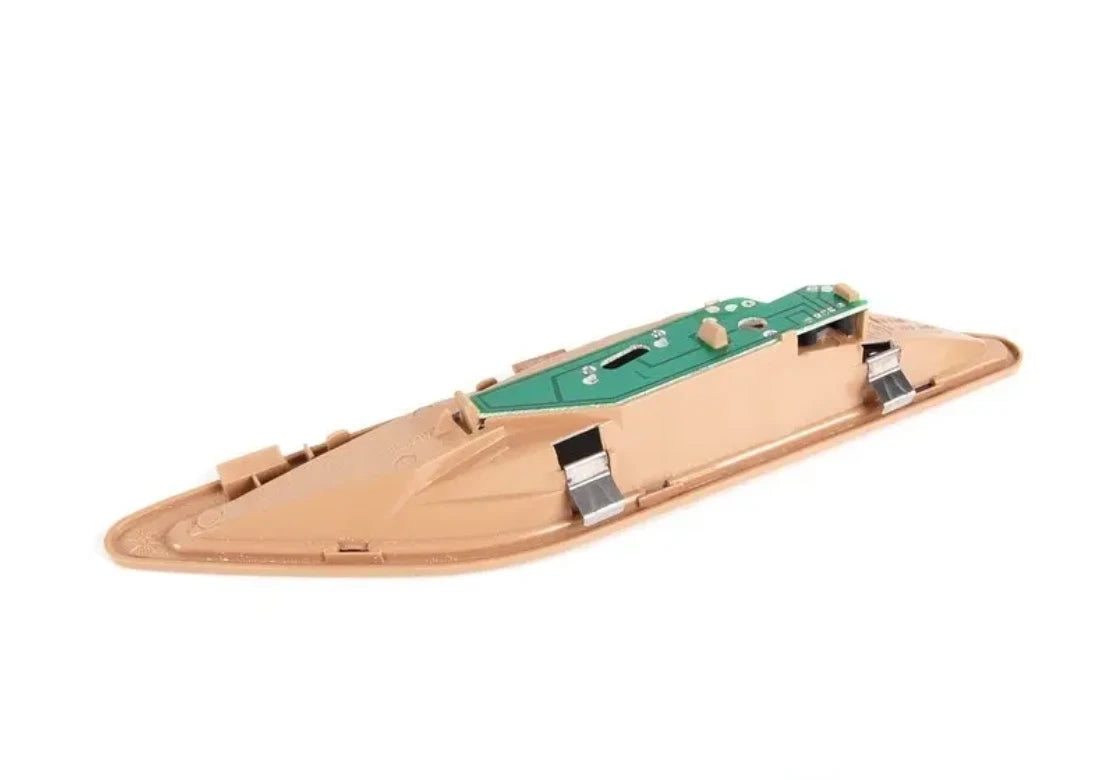 NEW BMW 5 E39 REAR LEFT INTERIOR LIGHT 8363605 63318363605 ORIGINAL