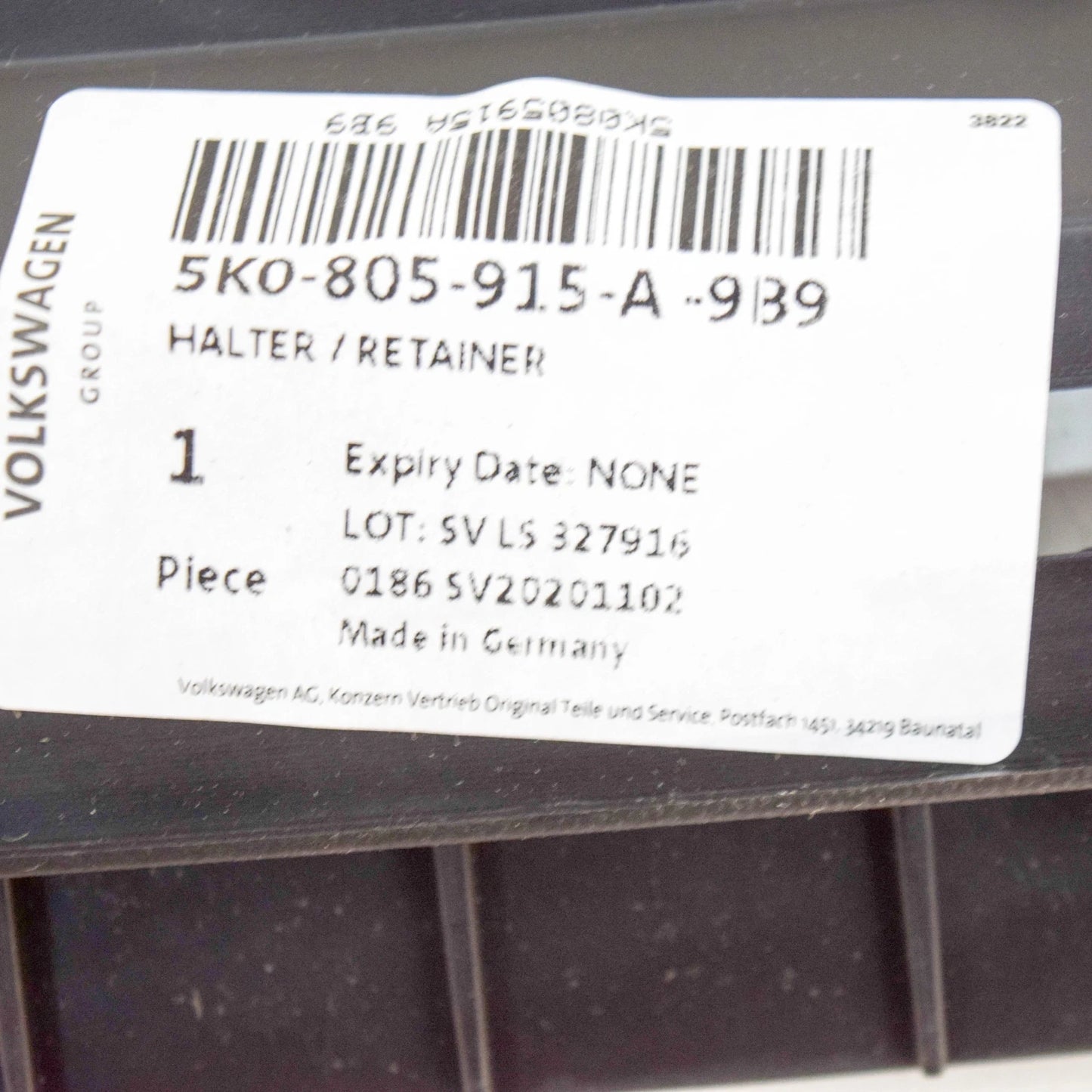 NEW VW GOLF MK6 FRONT BUMPER LOWER VALANCER RETAINER 5K0805915A9B9 ORIGINAL