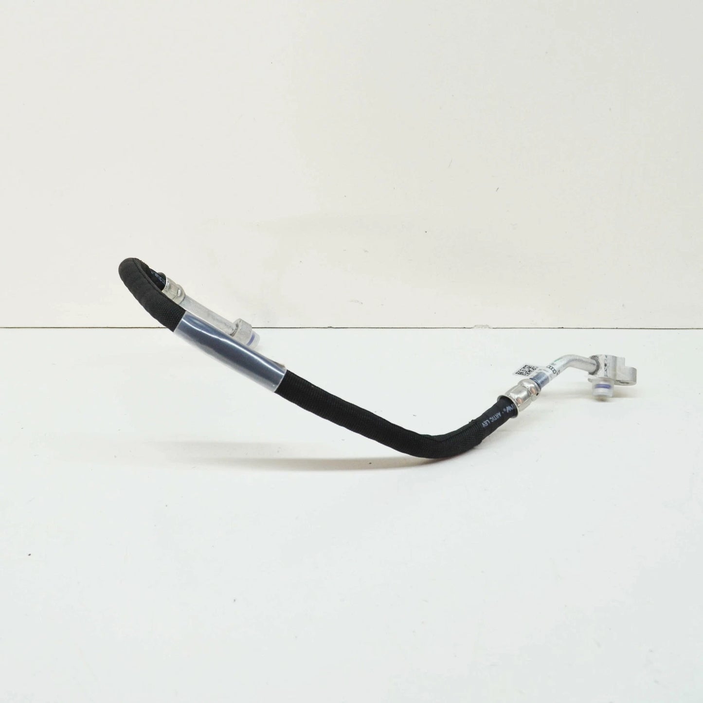 NEW AUDI A4 AVANT B9 A/C AIR CONDITIONING REFRIGERANT PIPE 8W0816721BF ORIGINAL
