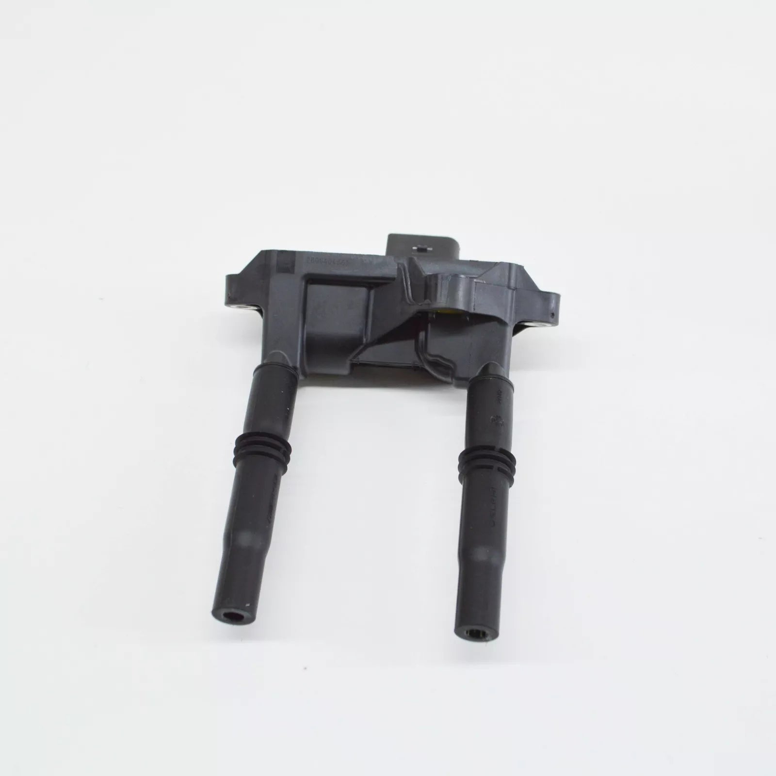 NEW MERCEDES-BENZ GLC X253 HIGH VOLTAGE IGNITION COIL A1779069500 ORIGINAL