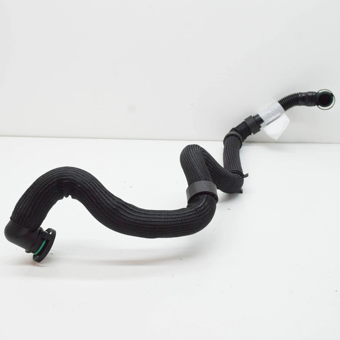 NEW AUDI Q3 F3 ENGINE VACUUM HOSE 83A131149A ORIGINAL