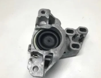 NEW MB CLA C117 LEFT SIDE MEMBER TRANSMISSION BEARING A2462400217 ORIGINAL