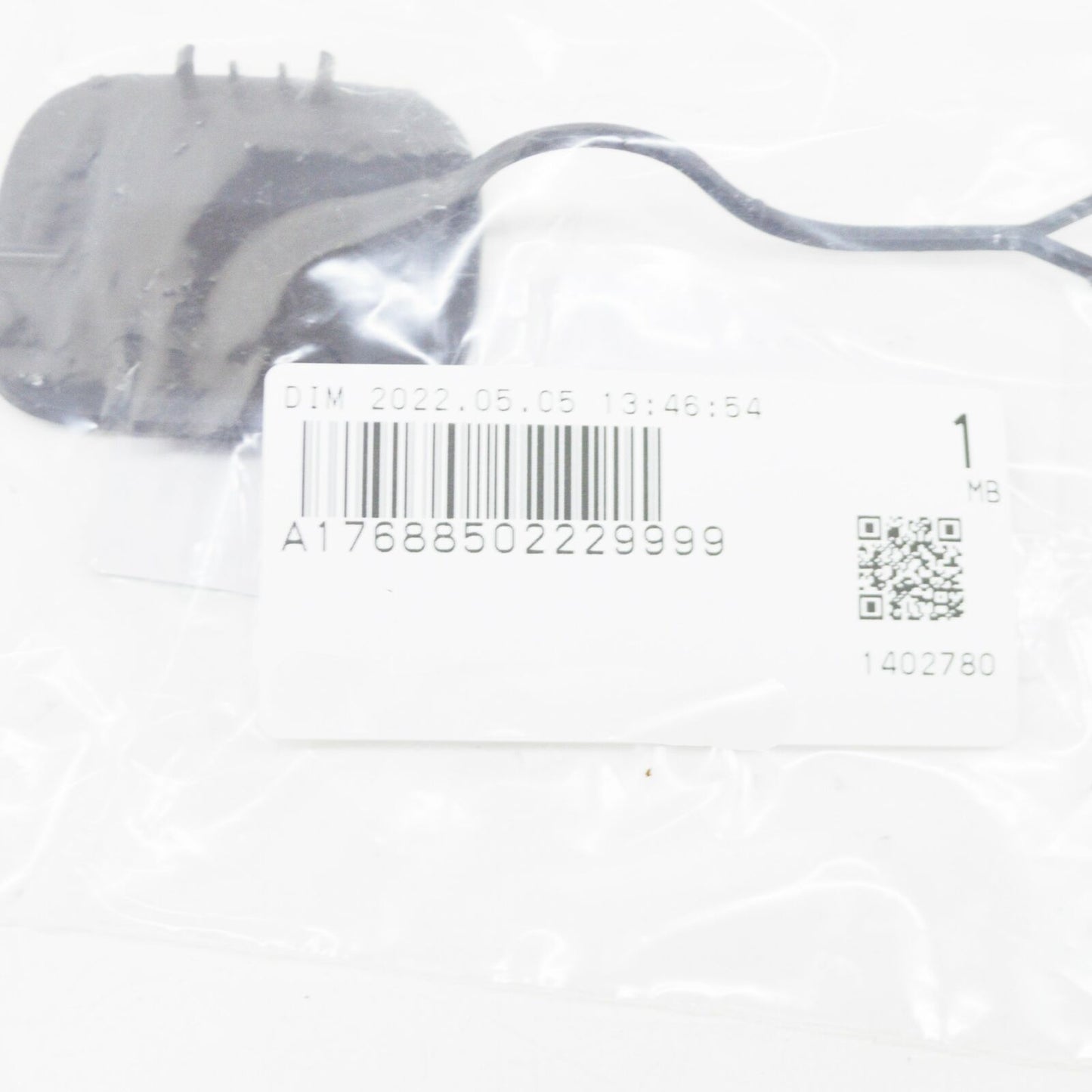 NEW MERCEDES-BENZ A W176 REAR BUMPER TOW EYE COVER A17688502229999 ORIGINAL