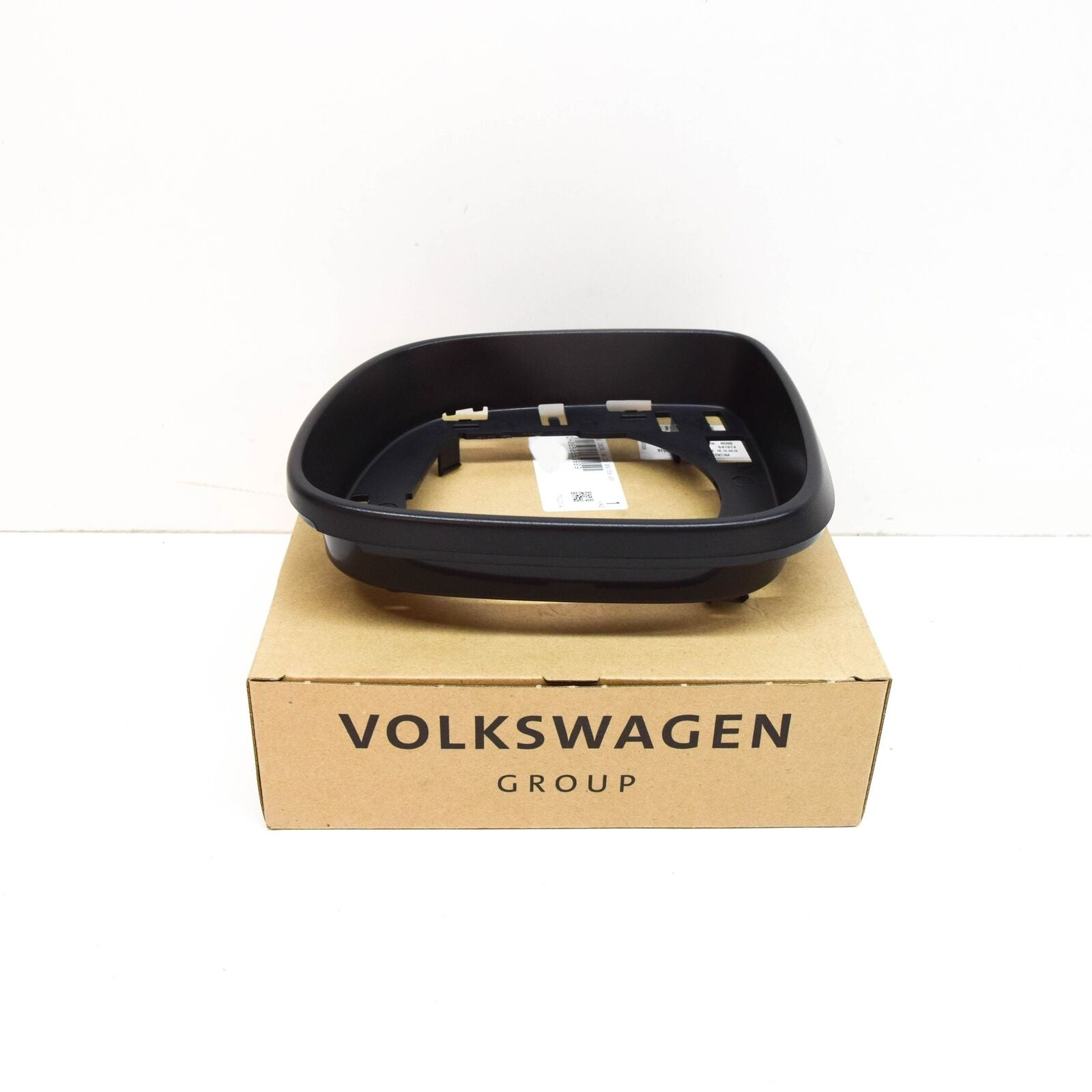 NEW VOLKSWAGEN AMAROK 2H LEFT WING MIRROR TRIM RING 2H08585539B9 ORIGINAL