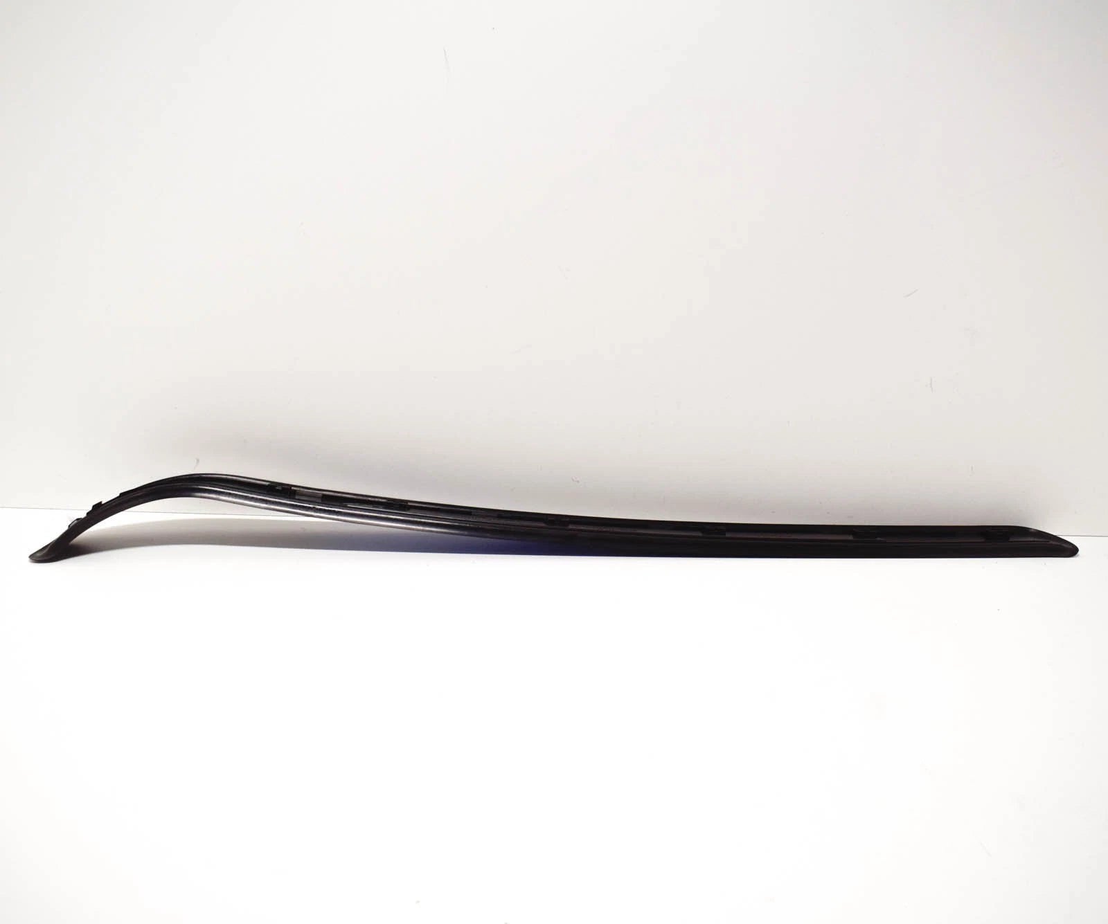 NEW BMW 3 COUPE E92 FRONT RIGHT DOOR STILL TRIM M-SPORT 51478046478 2012
