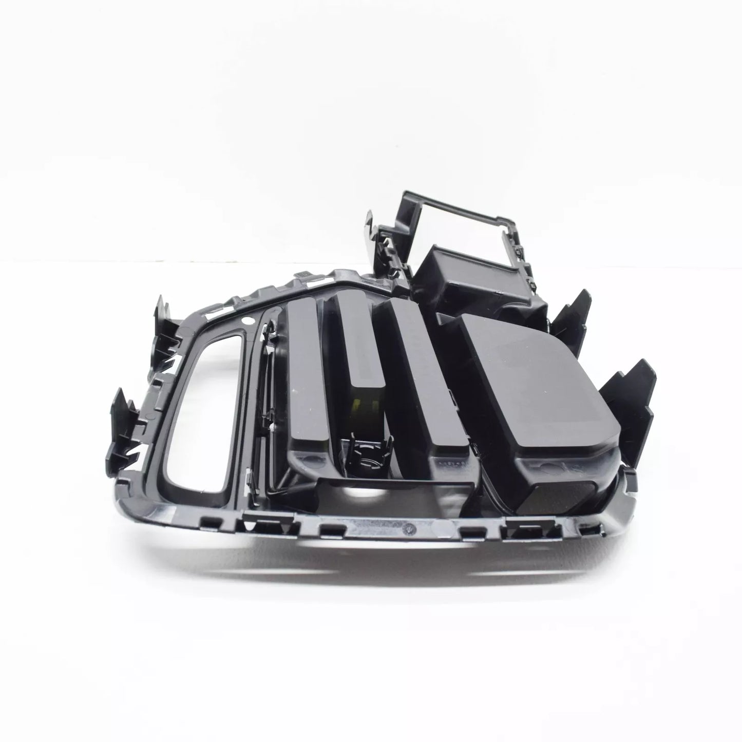 NEW BMW X5 G05 FRONT BUMPER LEFT GRILLE 51115A1E045 5A1E045 ORIGINAL