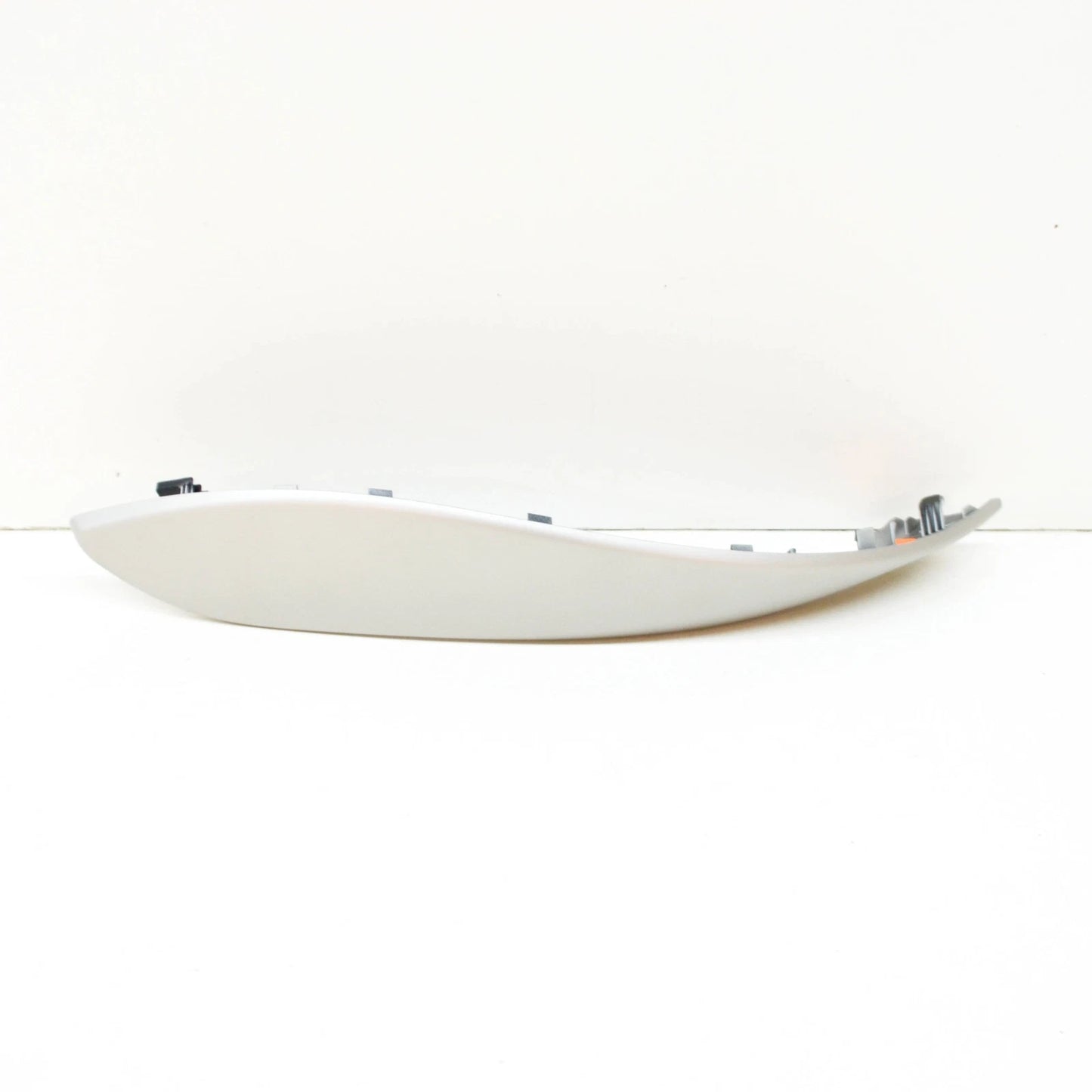 NEW BMW 3 F30 FRONT RIGHT DOOR PULL STRAP COVER 51417260086 7260086 ORIGINAL