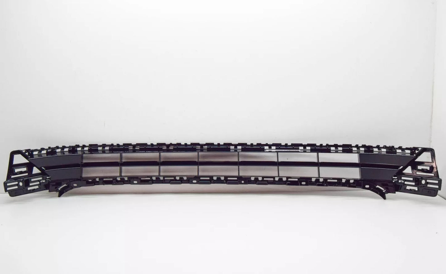 NEW VW ARTEON 3H FRONT LOWER CENTER BUMPER GRILLE 3G8853677A041 ORIGINAL