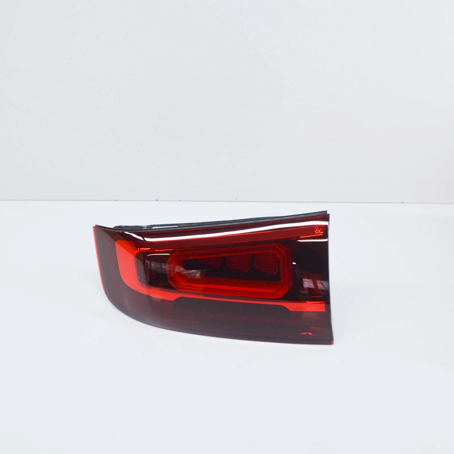 NEW MERCEDES-BENZ GLB X247 RIGHT SIDE INNER TAILLIGHT A2479065400 ORIGINAL