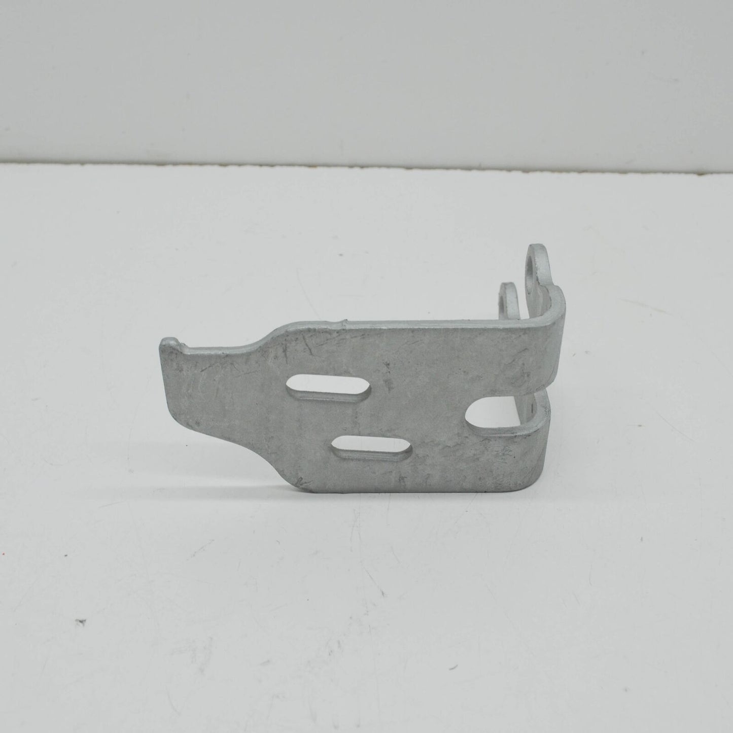 NEW MB VITO W447 EXHAUST SYSTEM TO TRANSMISSION BRACKET A4474910341 ORIGINAL