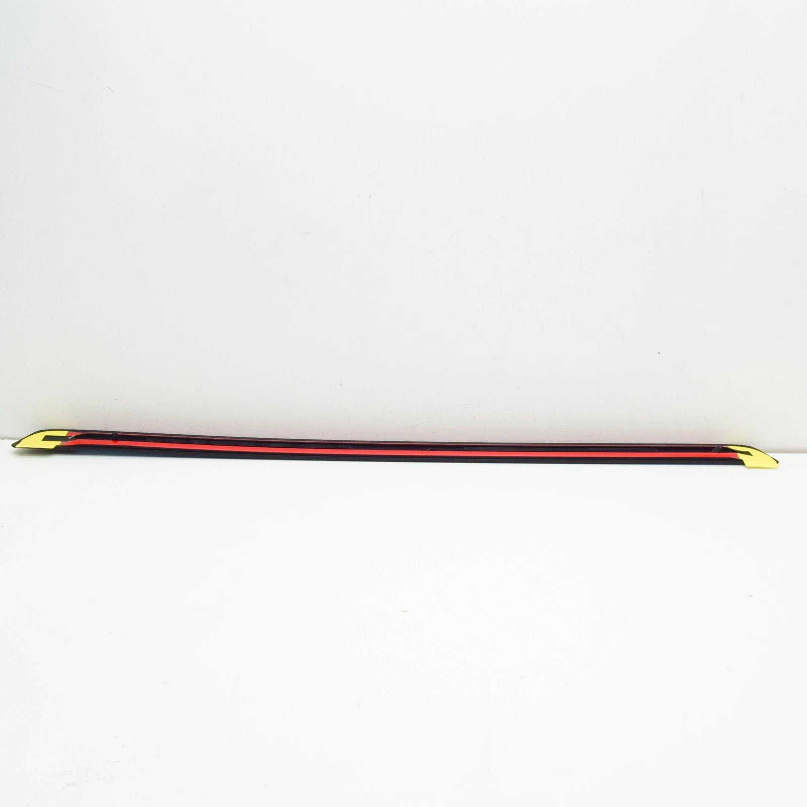 NEW AUDI A5 F5 FRONT RIGHT SILL TRIM STRIP 8W6853374 9B9 8W68533749B9 ORIGINAL