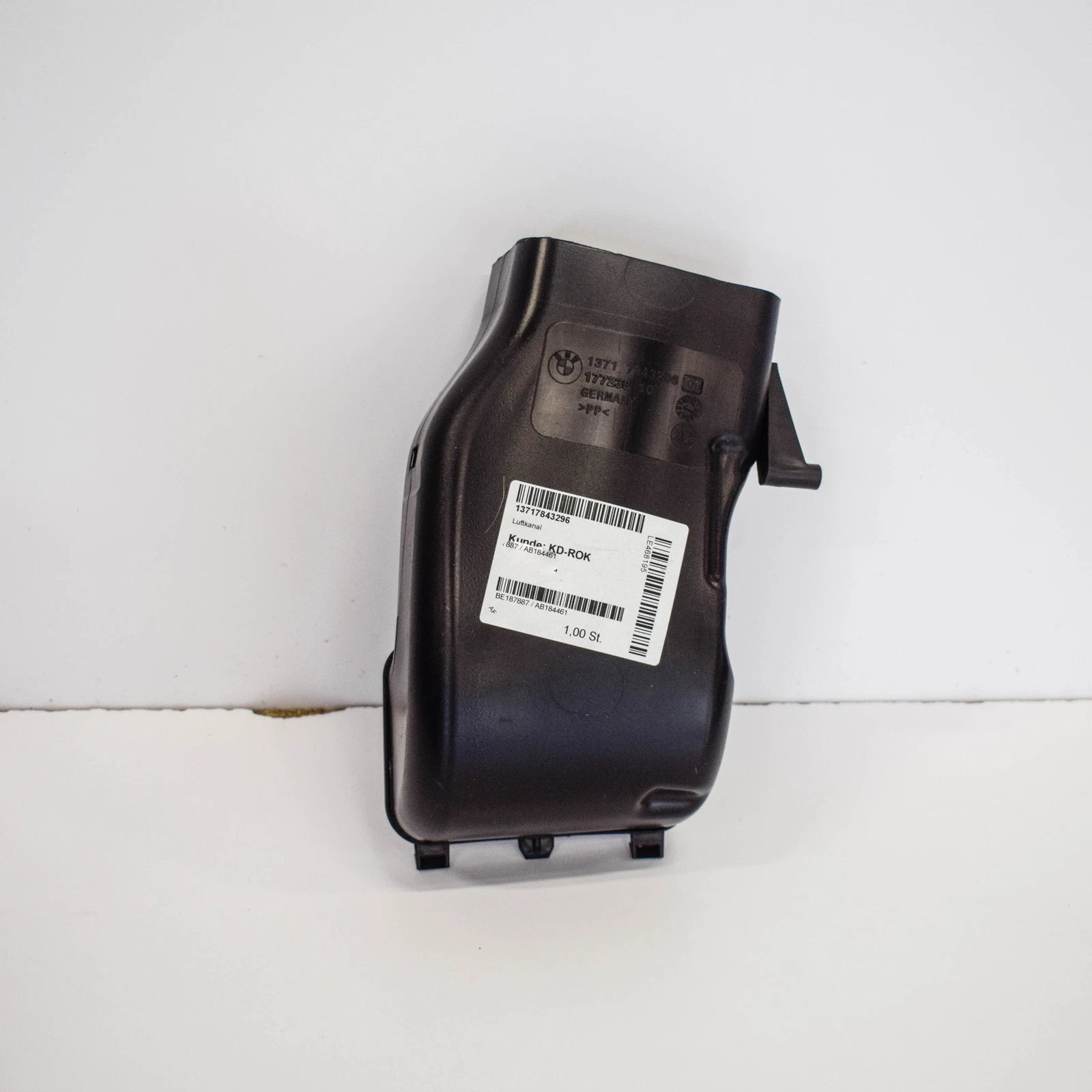 NEW BMW 5 F10 AIR FLOW CHANNEL 13717843296 2014 M-SPORT ORIGINAL