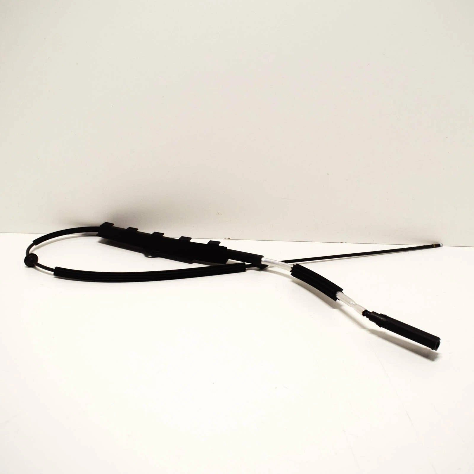 NEW AUDI Q7 4L BONNET HOOD LOCK RELEASE CABLE RHD 4L2823535 2013