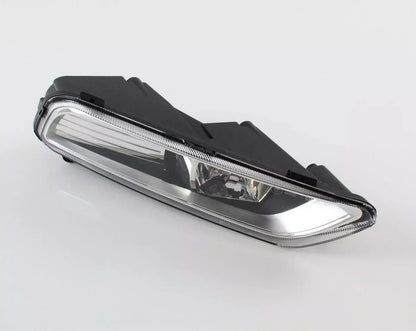 NEW VOLKSWAGEN PASSAT B7 FRONT RIGHT DAY DRIVING LIGHT 3AA941662E ORIGINAL