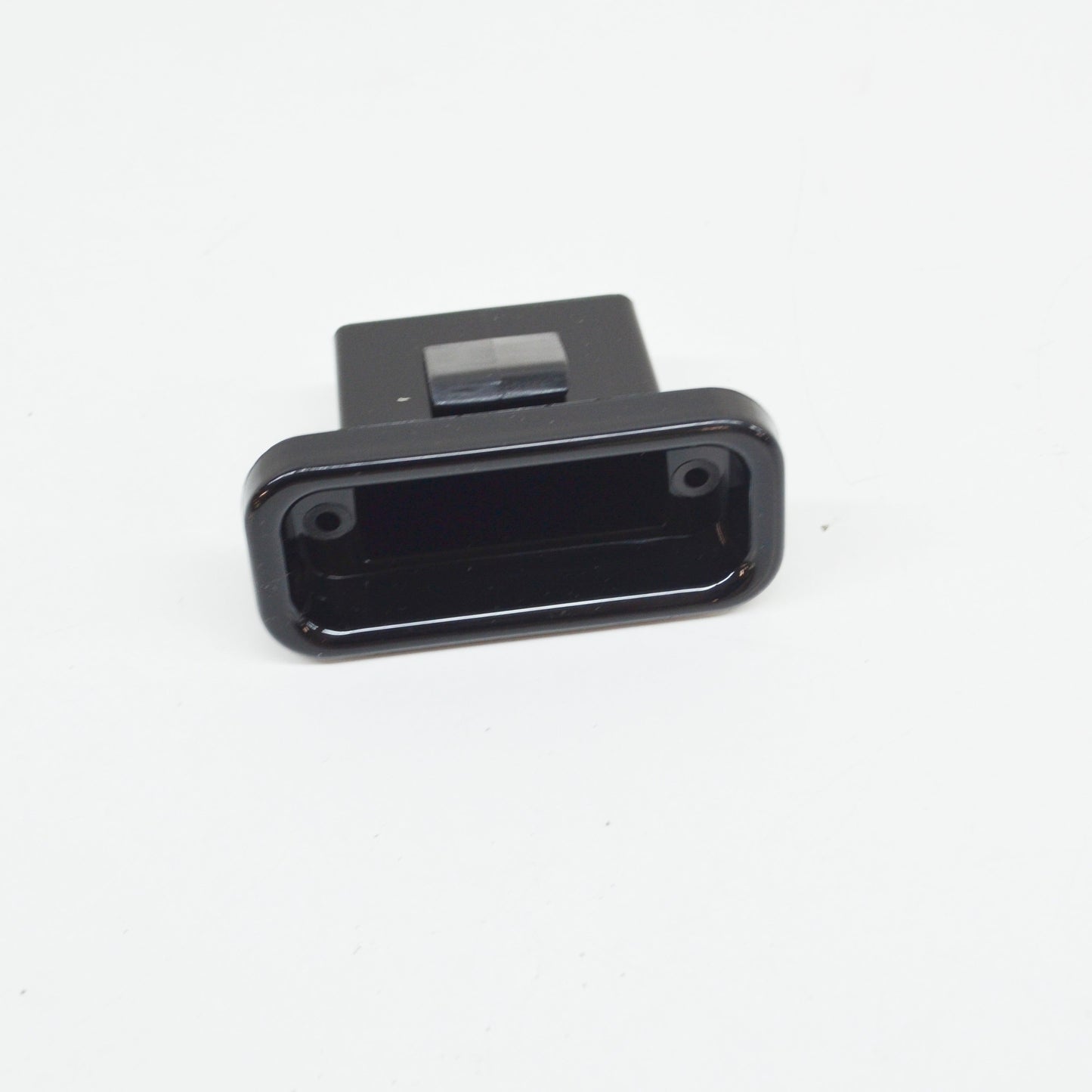 NEW MERCEDES-BENZ G W463 REAR LICENSE PLATE LIGHT ADAPTER A4635450119 ORIGINAL