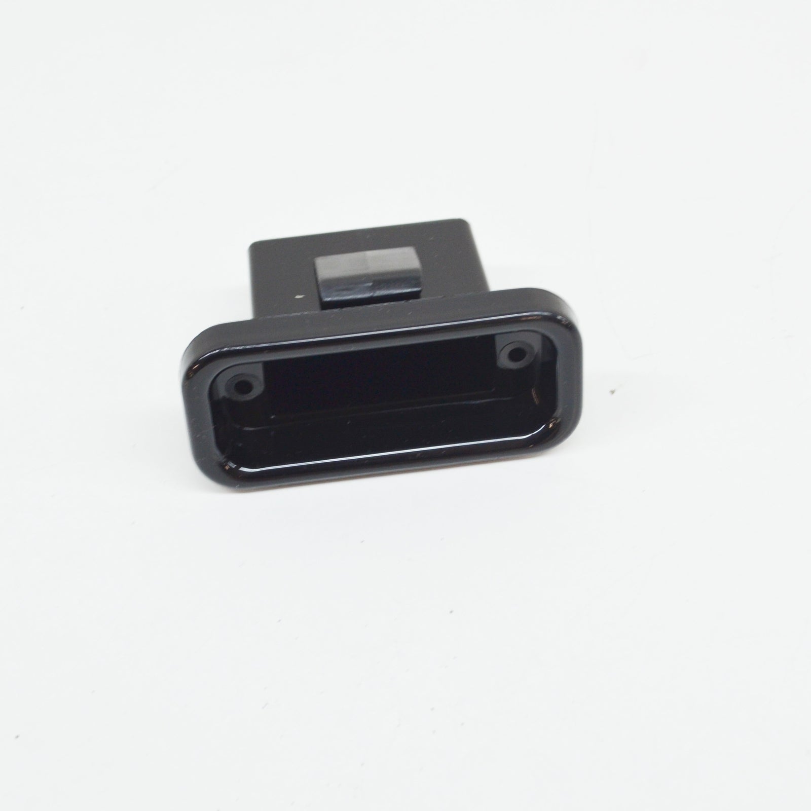 NEW MERCEDES-BENZ G W463 REAR LICENSE PLATE LIGHT ADAPTER A4635450119 ORIGINAL