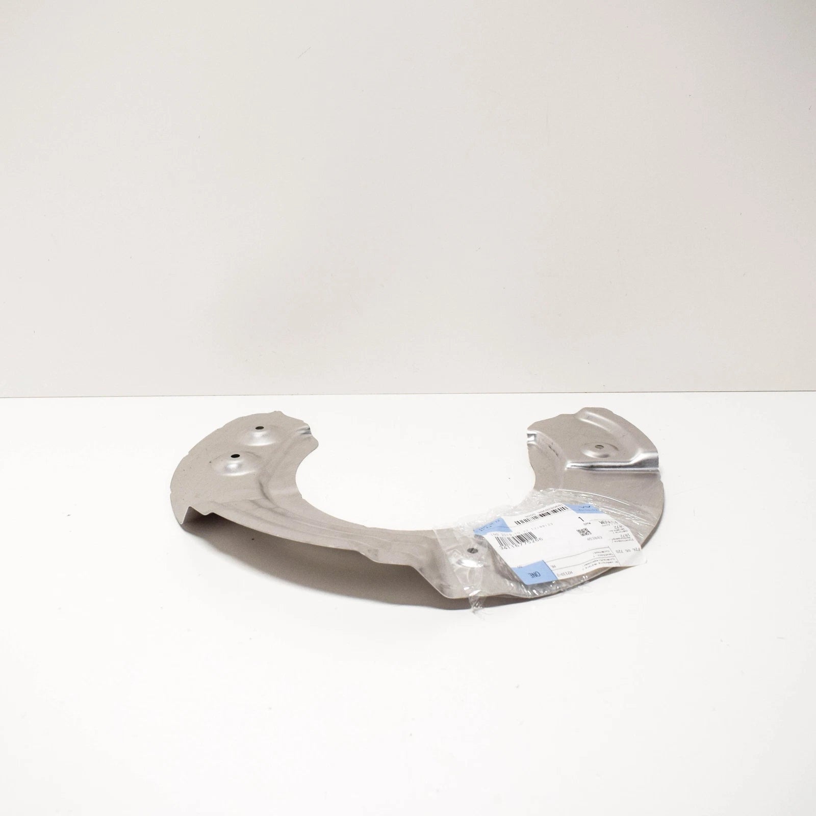 NEW BMW 5 F10 FRONT RIGHT BRAKE DISC PROTECTION PLATE 34116775266 ORIGINAL