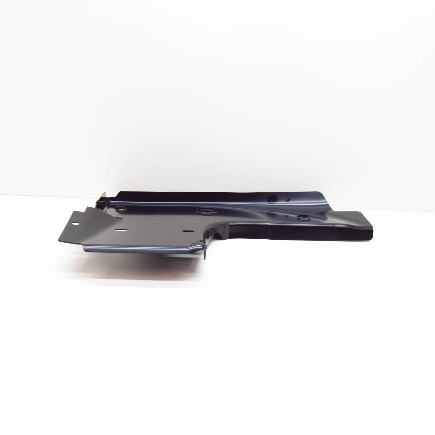 NEW VW TRANSPORTER T5 REAR PANEL RIGHT LOWER JUNCTION PLATE 7H0813918B ORIGINAL