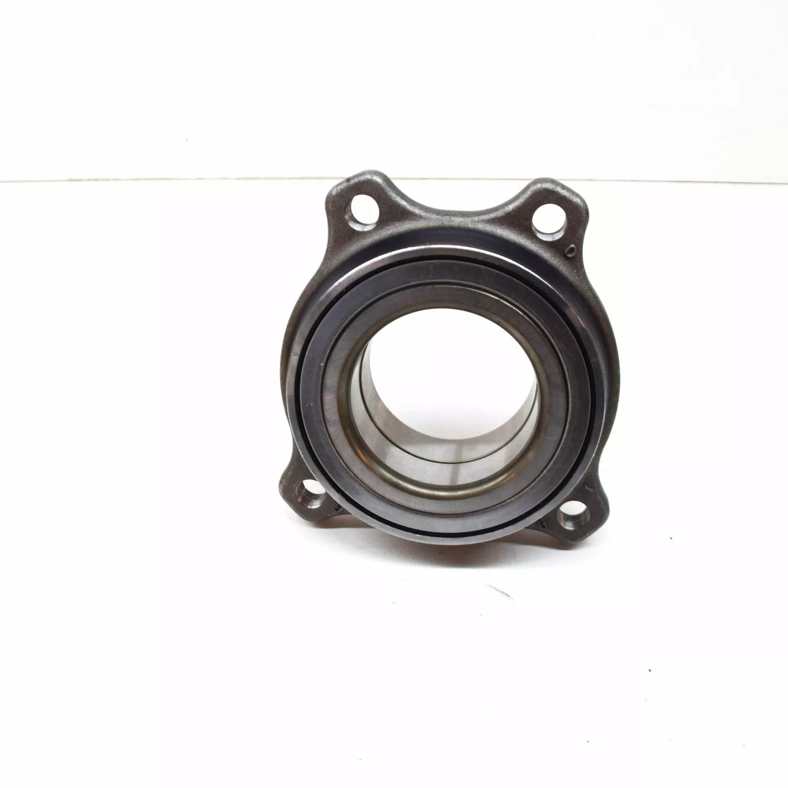 NEW AUDI Q7 4M REAR LEFT WHEEL BEARING 4M0407625E