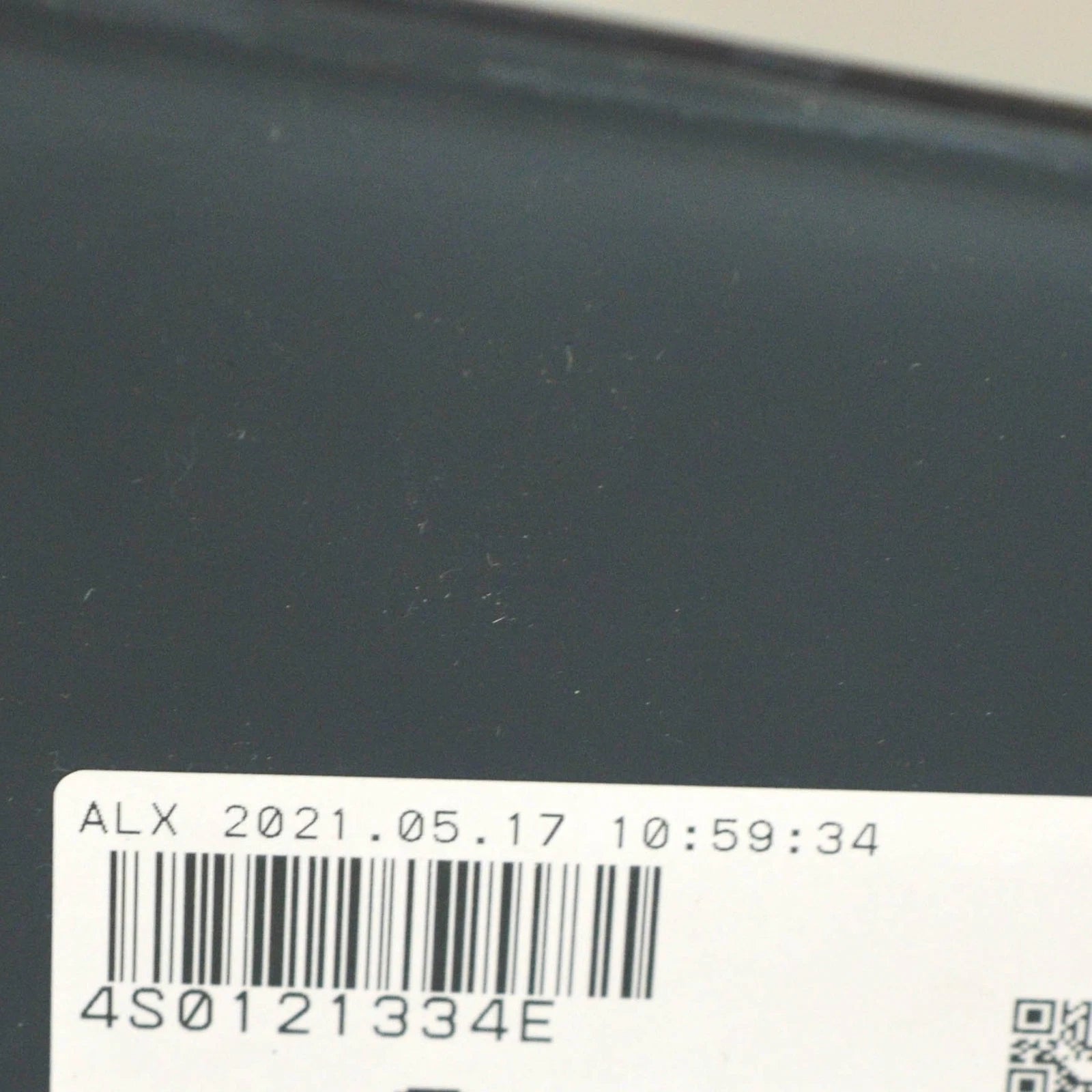 NEW AUDI R8 SPYDER 4S FRONT RIGHT RADIIATOR AIR DUCT 4S0121334E ORIGINAL