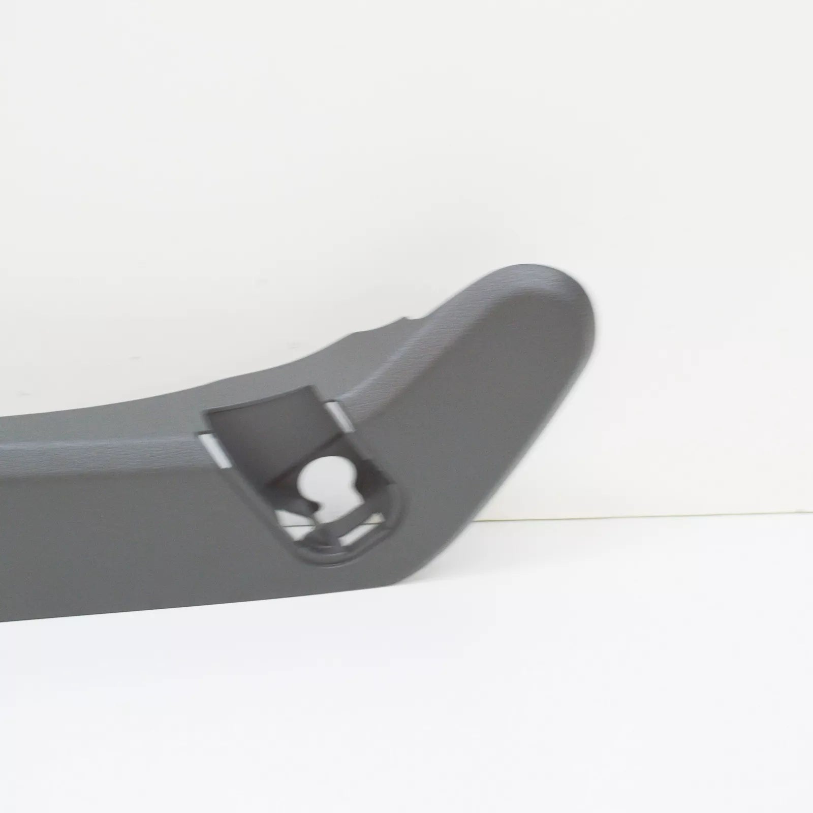 NEW MERCEDES-BENZ E W211 FRONT LEFT SEAT OUTSIDE COVER A2119186930649B51