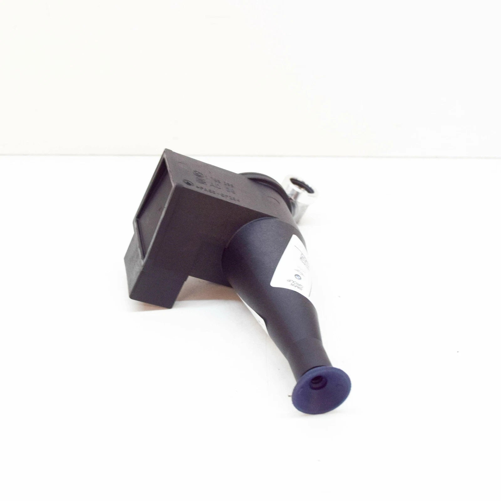 NEW BMW 7 E38 OIL SEPARATOR VALVE 11151705272 1705272 4.4 PETROL ORIGINAL