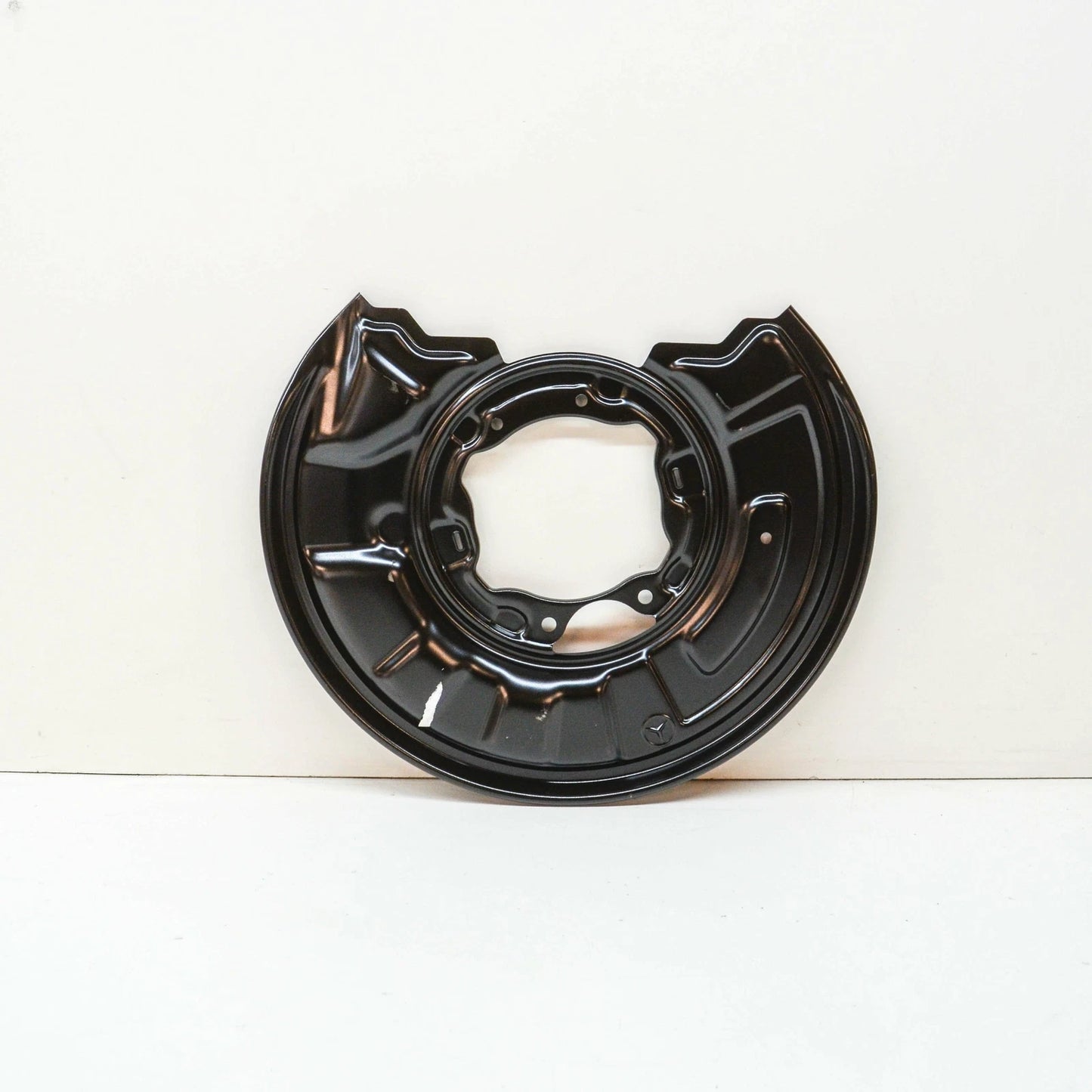 NEW MB C W204 REAR RIGHT BRAKE BACKING PLATE A2044211820 ORIGINAL