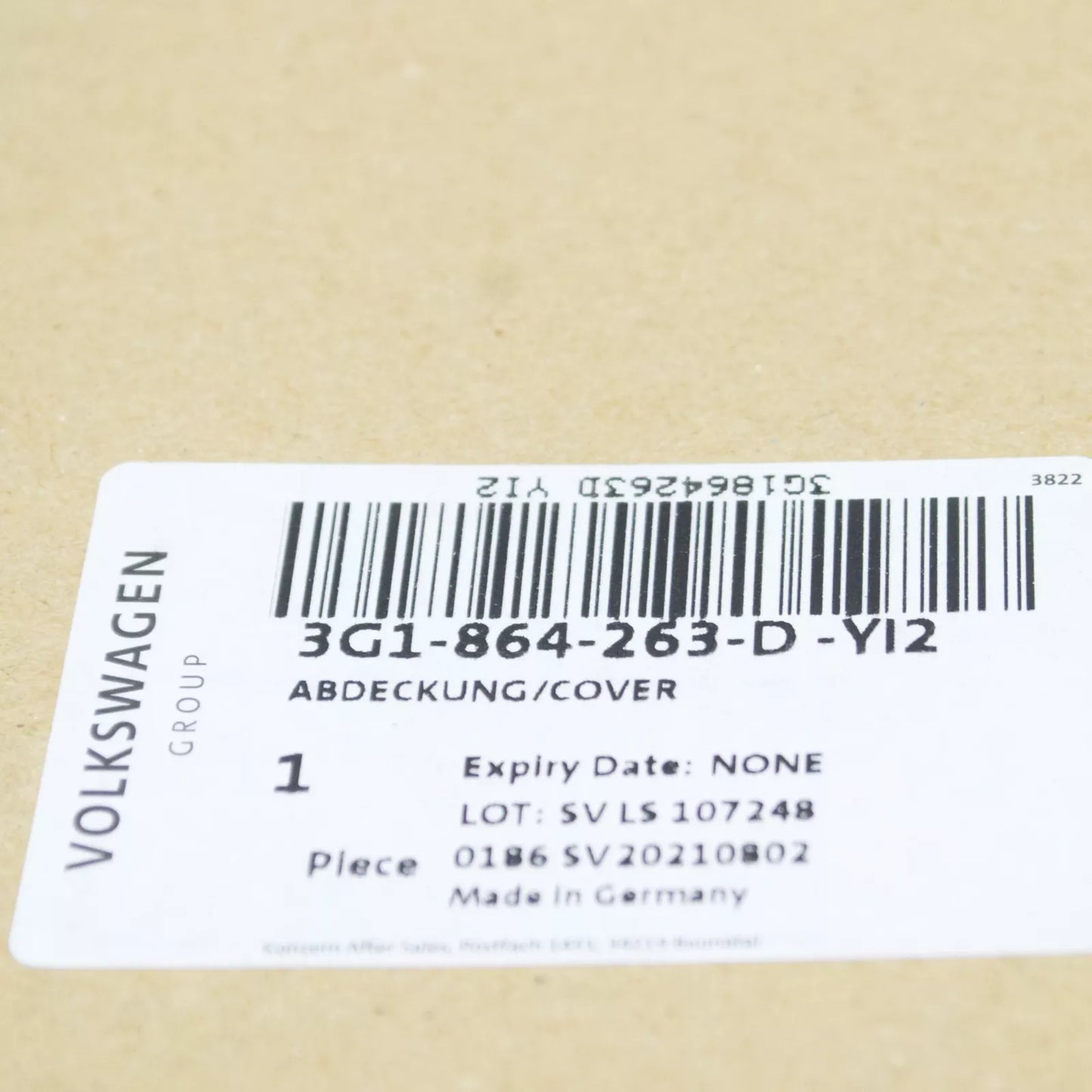 NEW VW PASSAT B8 GEAR SHIFTING LEVEL PLASTIC TRIM LHD 3G1864263DYI2 ORIGINAL