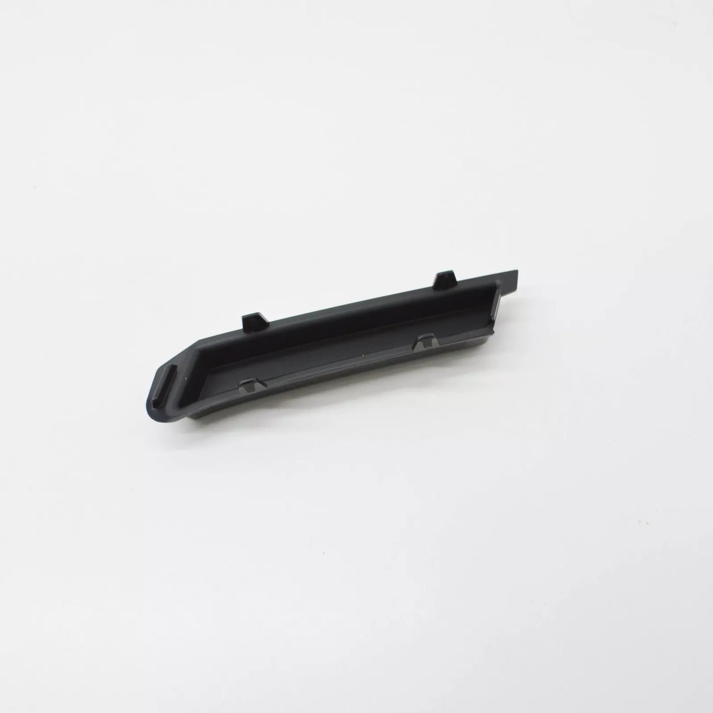 NEW AUDI A3 8V FRONT BUMPER RIGHT COVER 8V3807008
