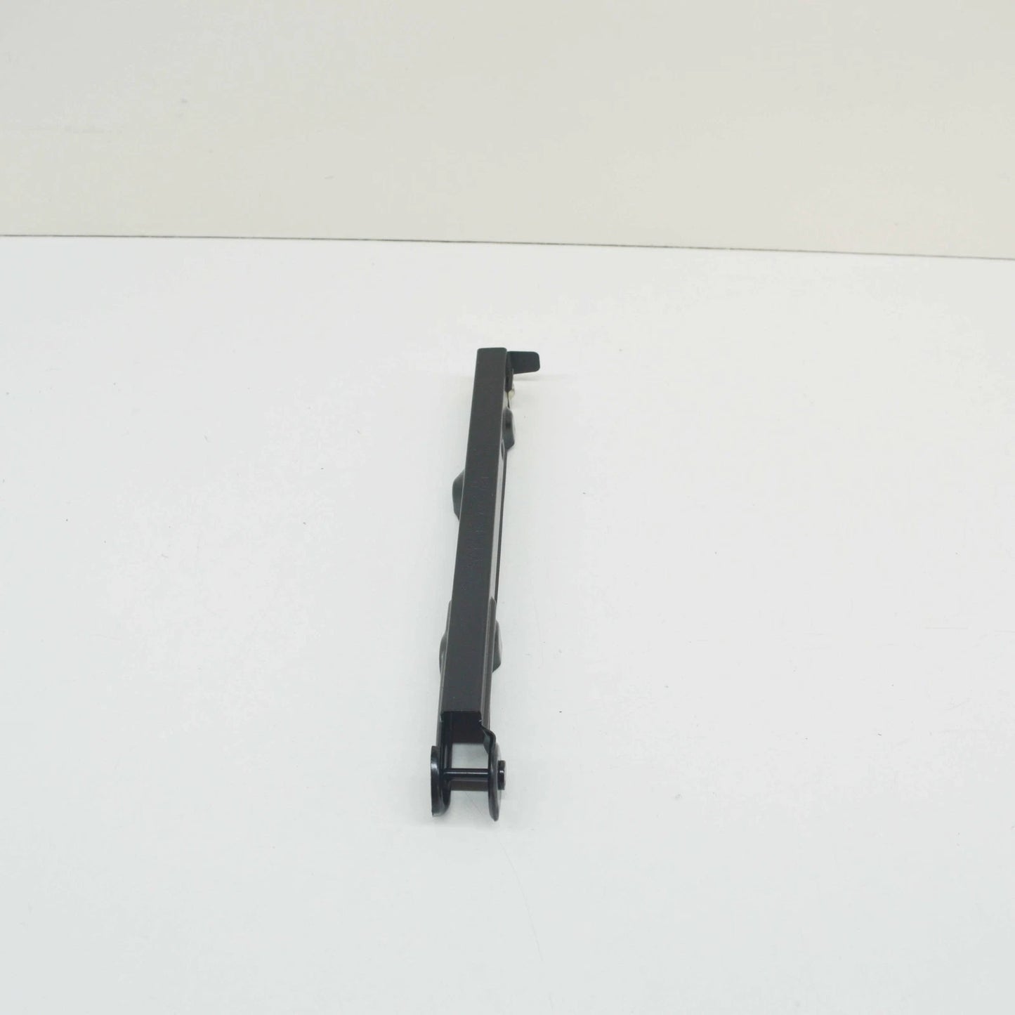 NEW MERCEDES-BENZ SL R230 FRONT LEFT BUMPER BRACKET A2308800514