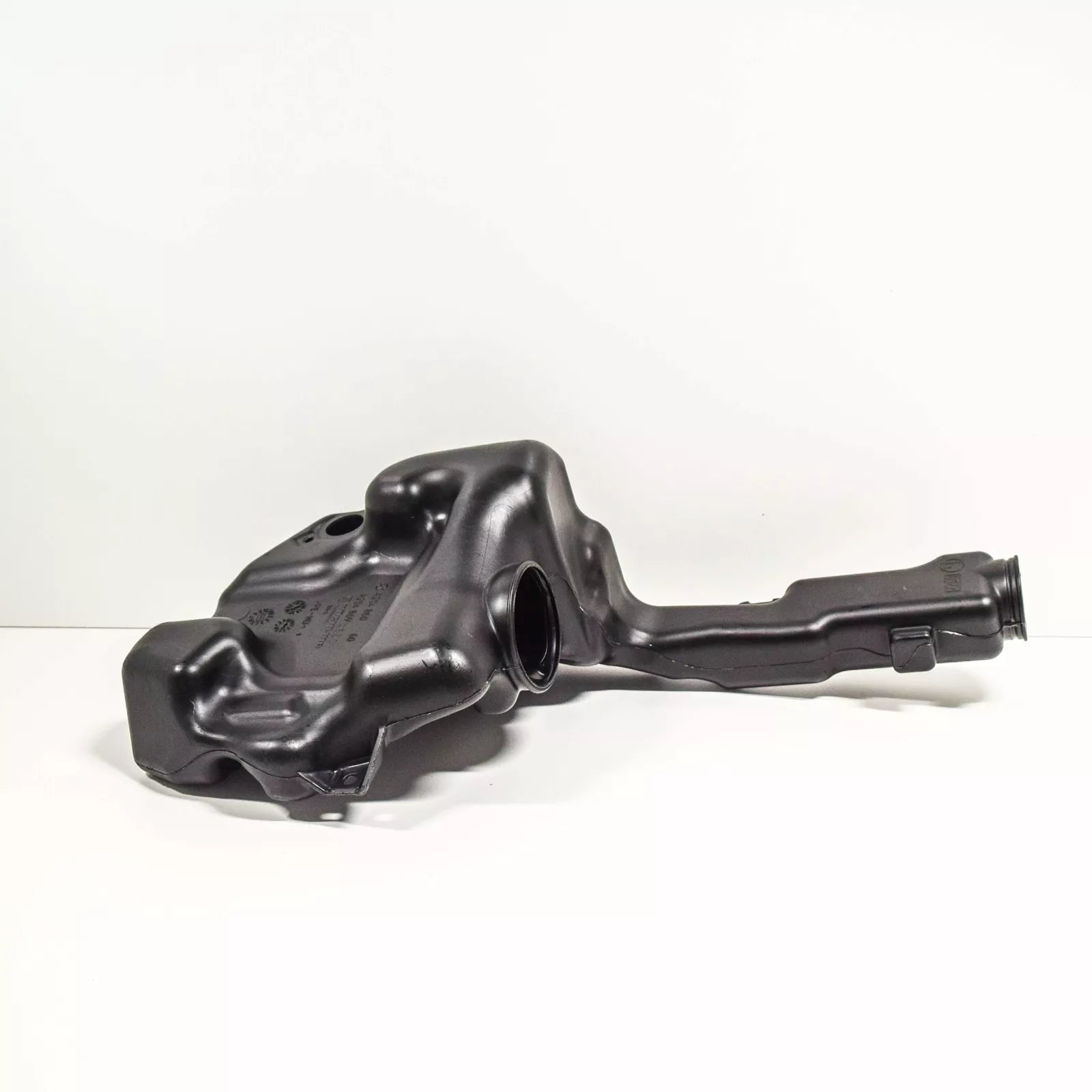 NEW MERCEDES BENZ C W204 WINDSCREEN WASHER FLUID TANK A2048690300 ORIGINAL