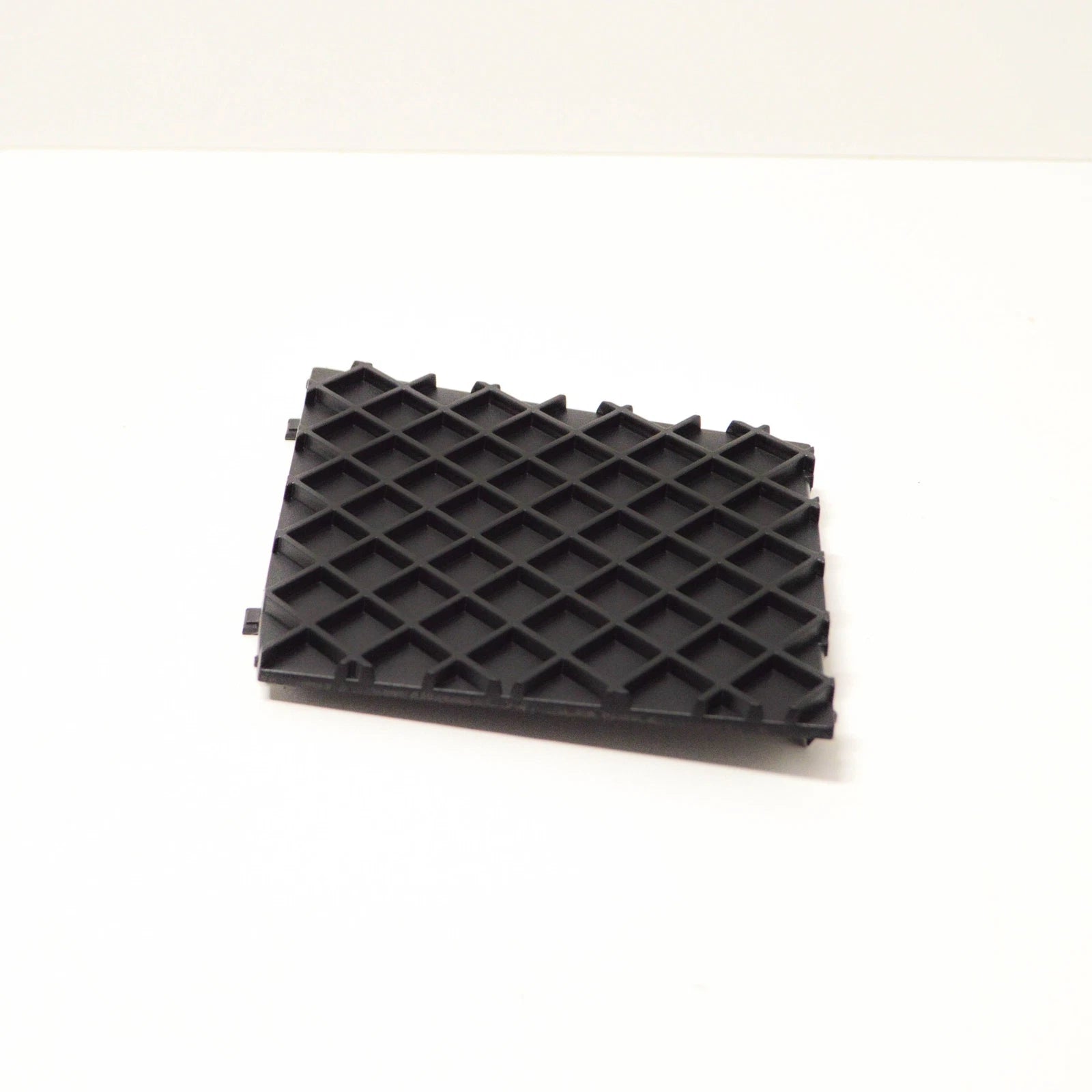 NEW BMW 5 E60 FRONT M SPORT BUMPER LOWER GRILLE 51117897186 2007 ORIGINAL