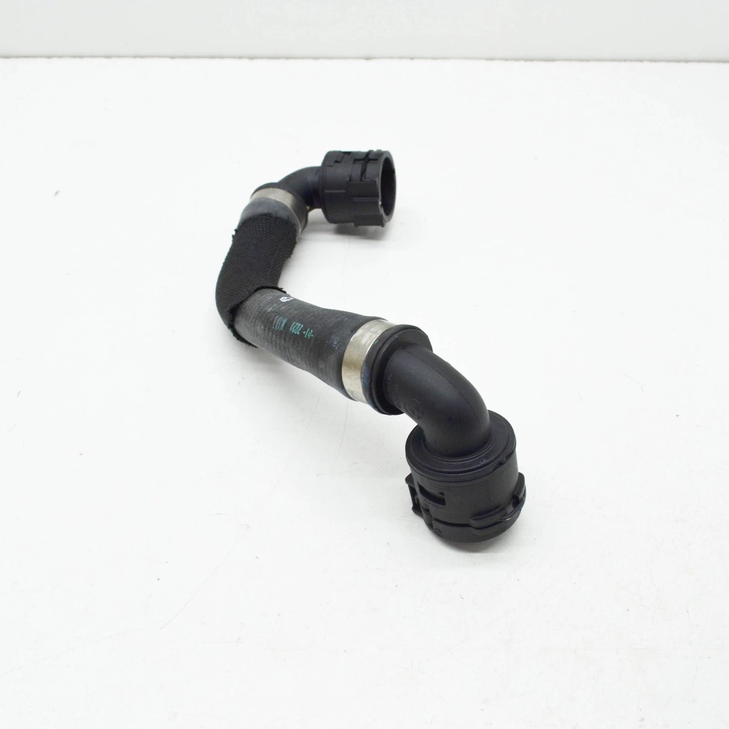 NEW BMW 5 G30 LEFT COOLANT WATER RADIATOR HOSE 17128602677 ORIGINAL