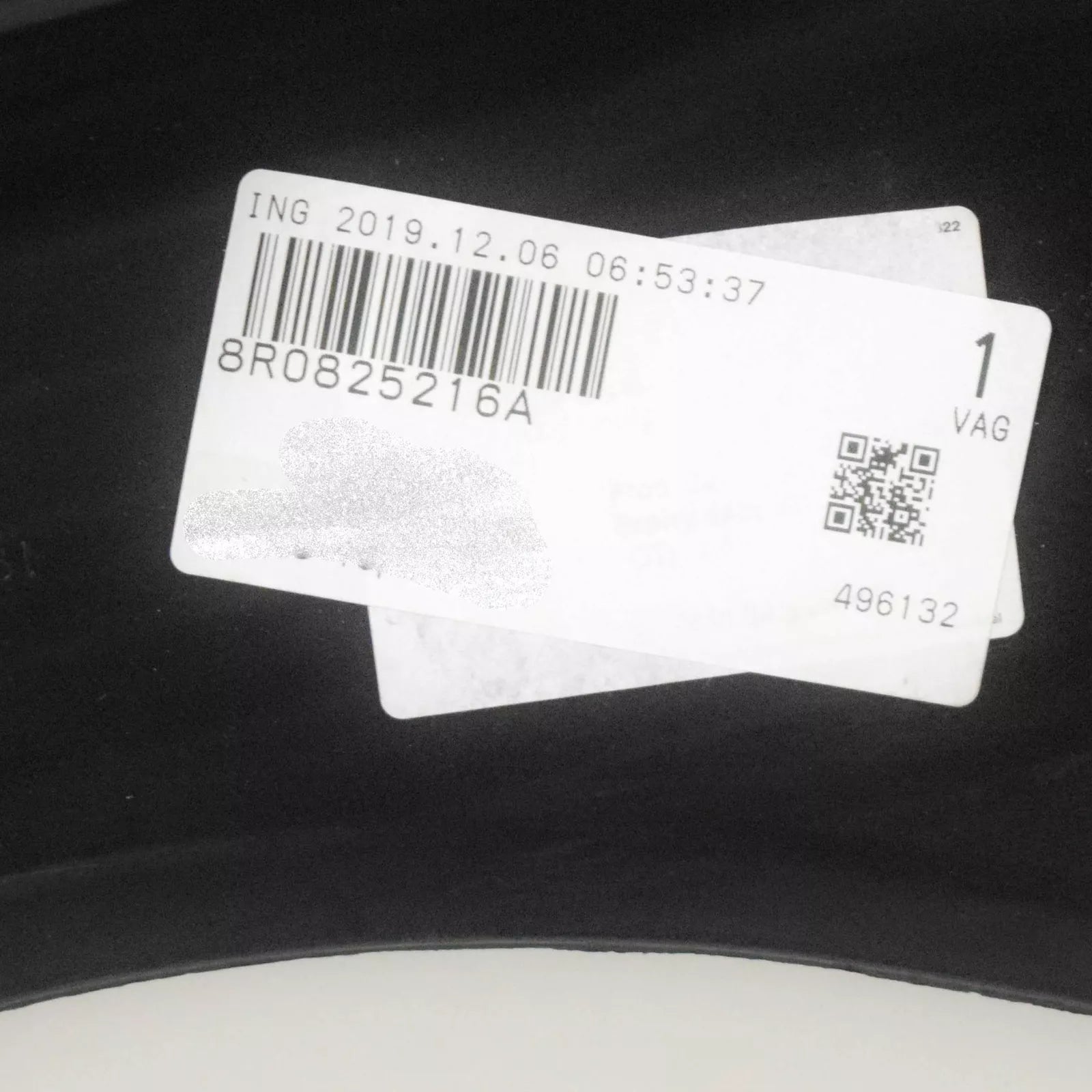 NEW AUDI Q5 8R CENTRE RIGHT UNDERBODY TRIM 8R0825216A