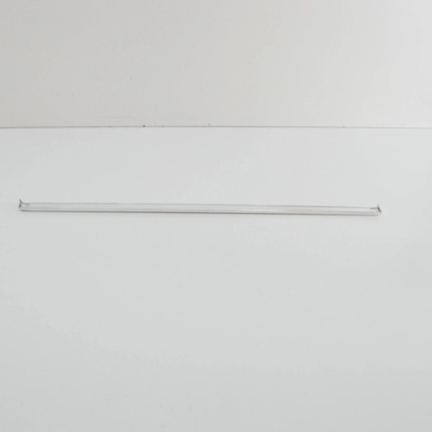 NEW BMW 3 CONVERTIBLE E30 REAR RIGHT WINDOW OUTER MOLDING 51361924758 ORIGINAL