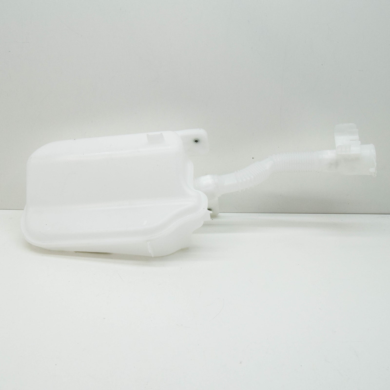 new volkswagen t-roc a11 window washer reservoir tank 2ga955453d original