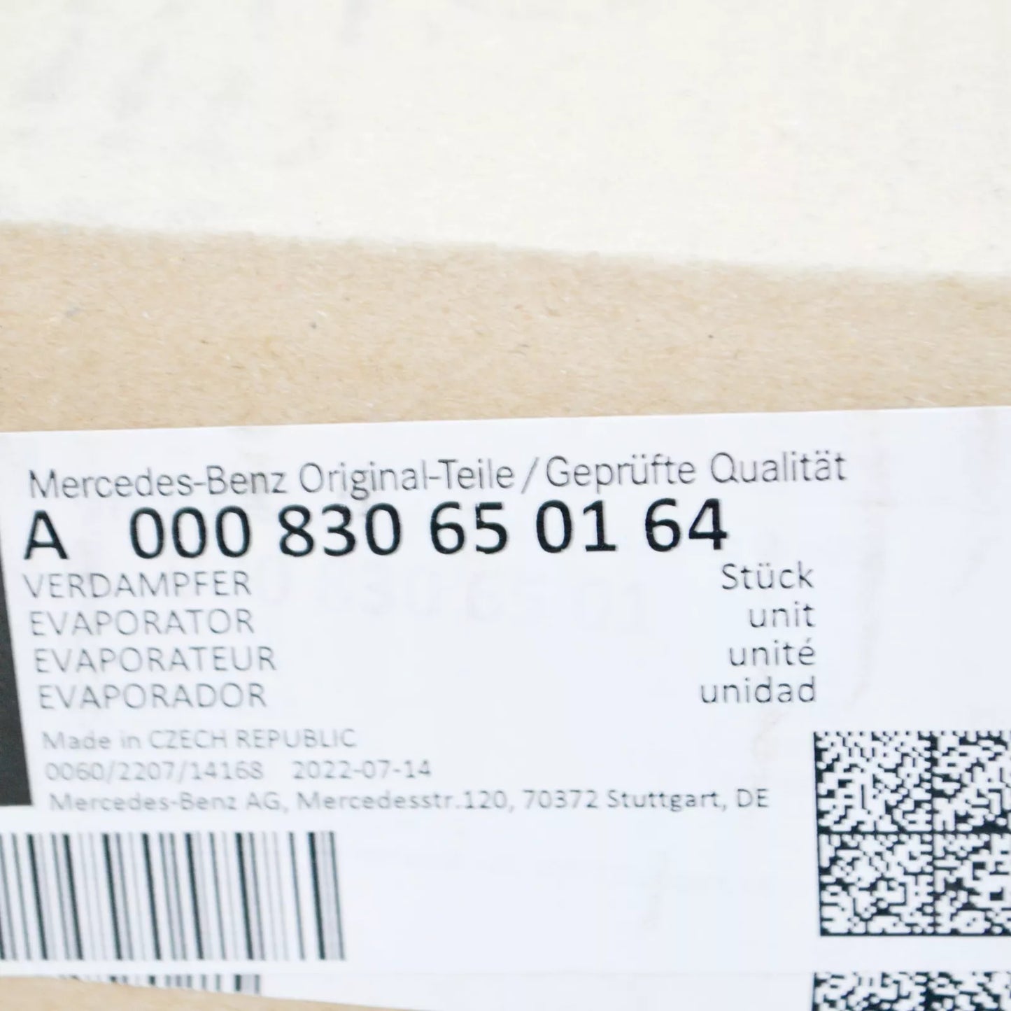 NEW MERCEDES-BENZ VITO W447 A/C EVAPORATOR A0008306501