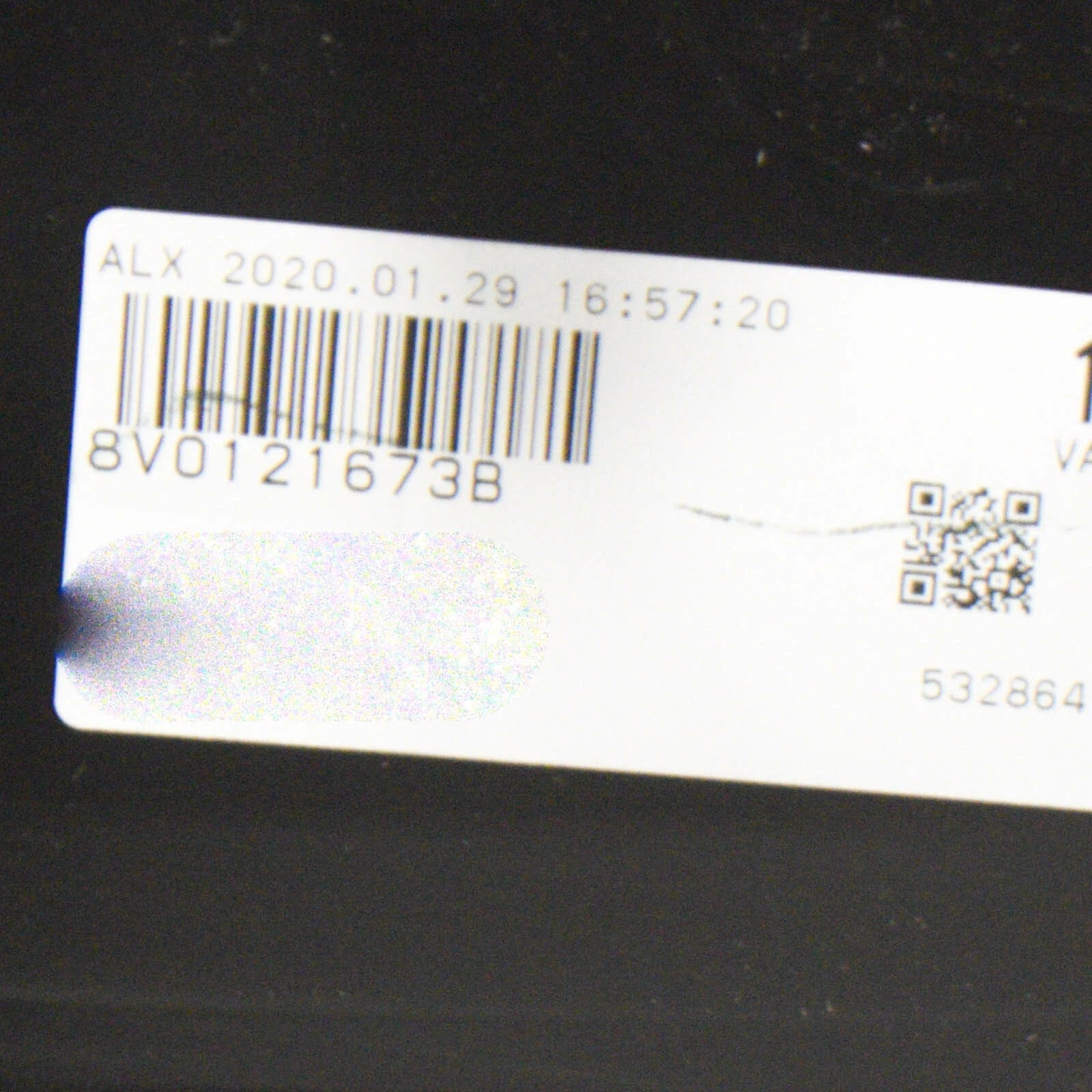 NEW AUDI A3 8V LEFT AIR DUCT GUIDE 8V0121673B ORIGINAL