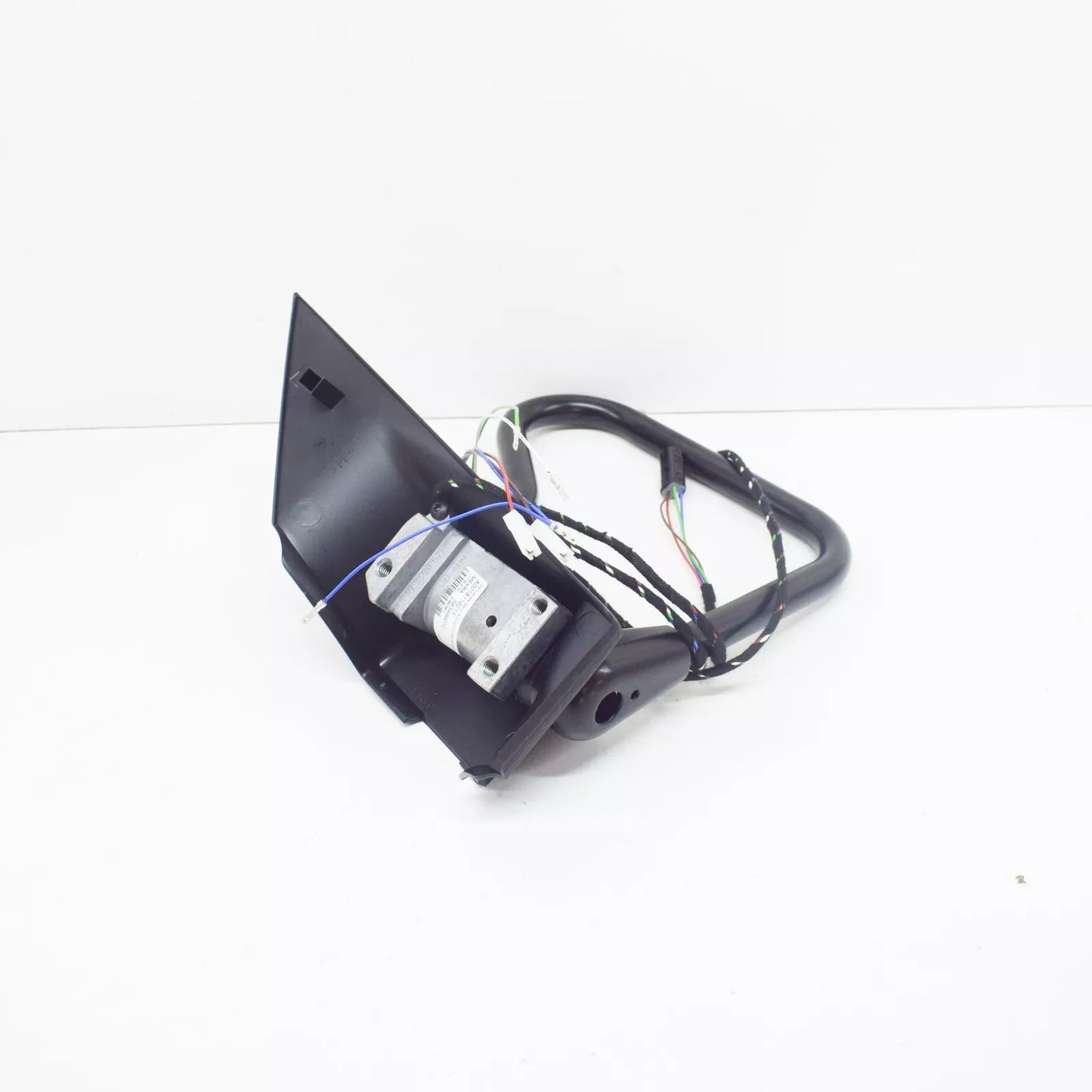 NEW MB SPRINTER W903 FRONT RIGHT DOOR MIRROR BRACKET LHD A0018116214