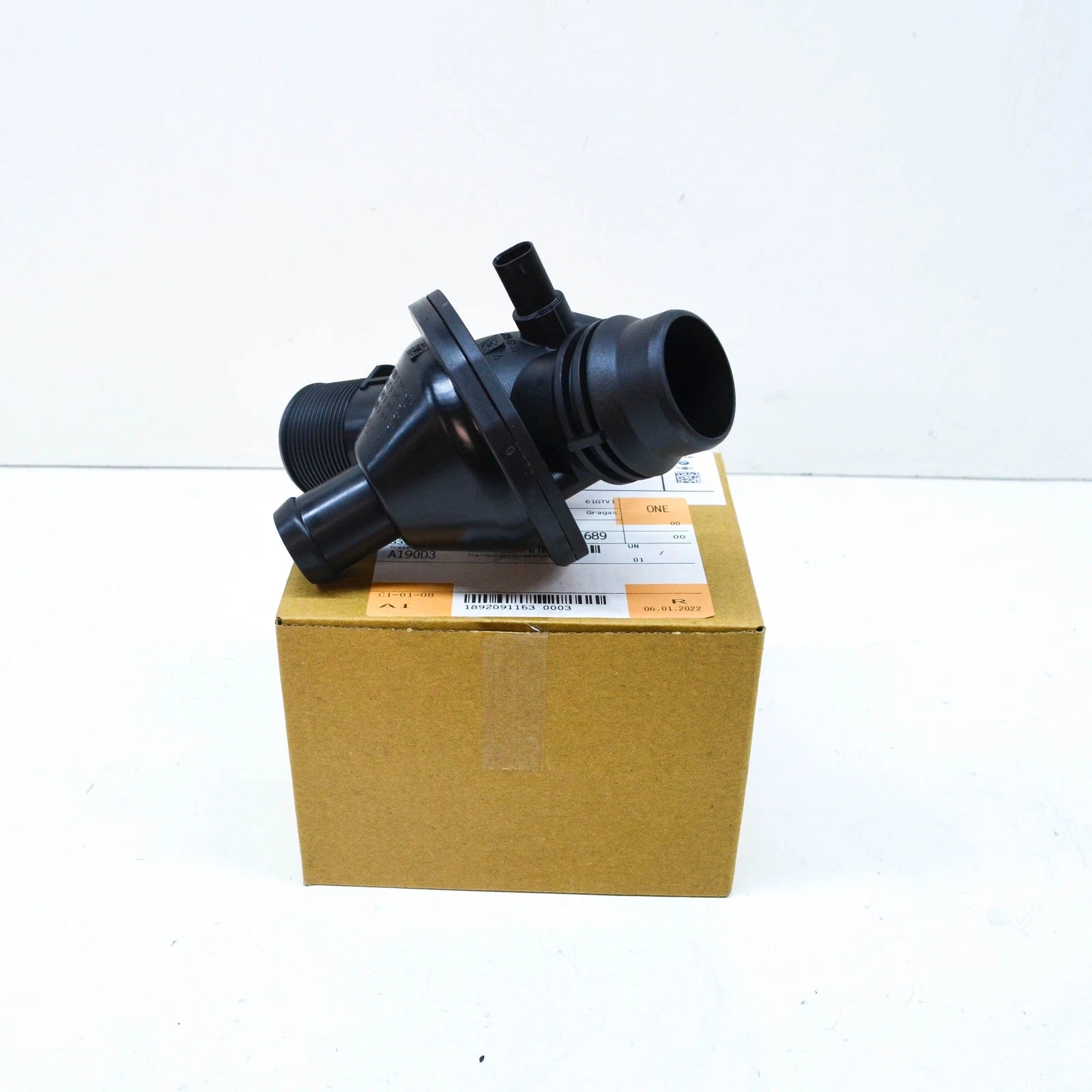 NEW BMW 3 F30 2.0I 135KW THERMOSTAT HOUSING 11538635689 2016 ORIGINAL