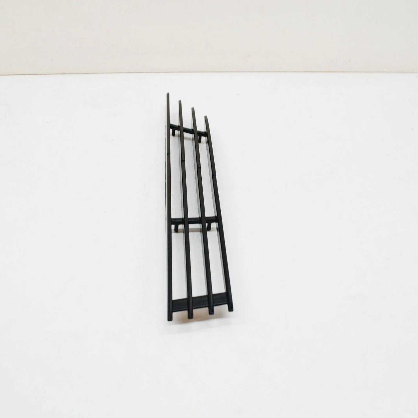 NEW BMW E9 COUPE FRONT WING BLACK GRILLE RIGHT 51131827278 ORIGINAL